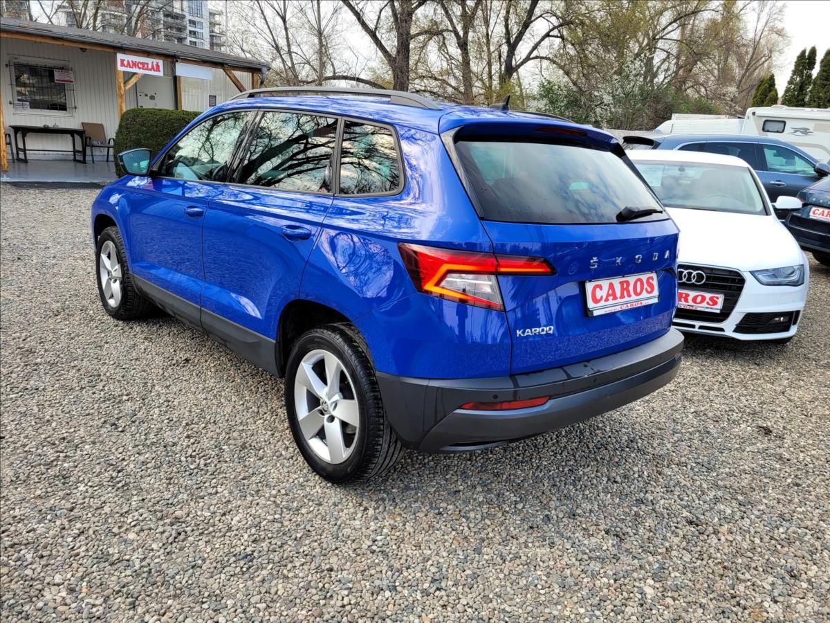 Škoda Karoq, 1,6 tdi,navi,výhřev,klima,alu - fotka 5