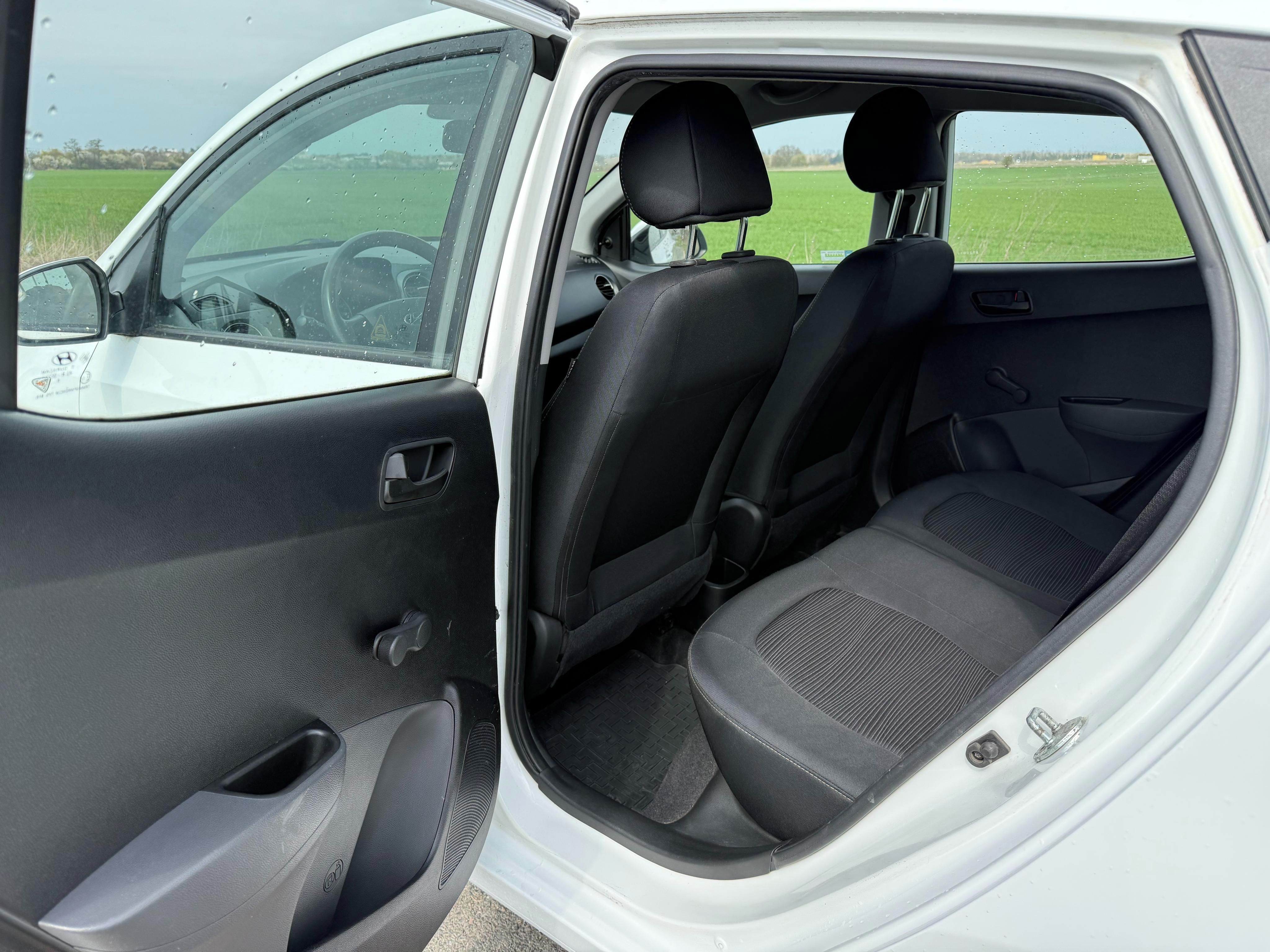 Hyundai i10, 1,0i 2016 - fotka 6