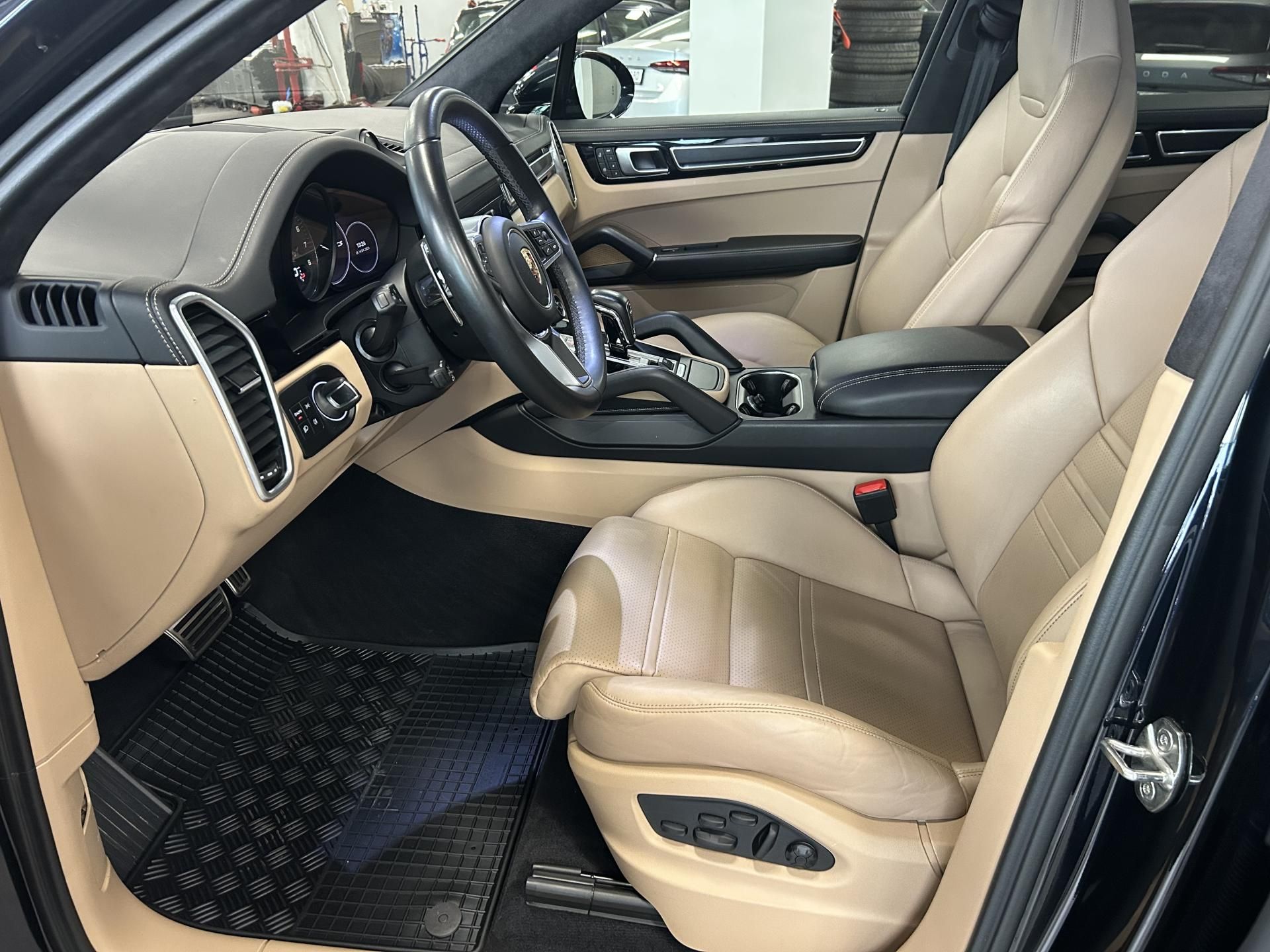 Porsche Cayenne, 4.0 GTS VZDUCH SPORT CHRONO - fotka 5