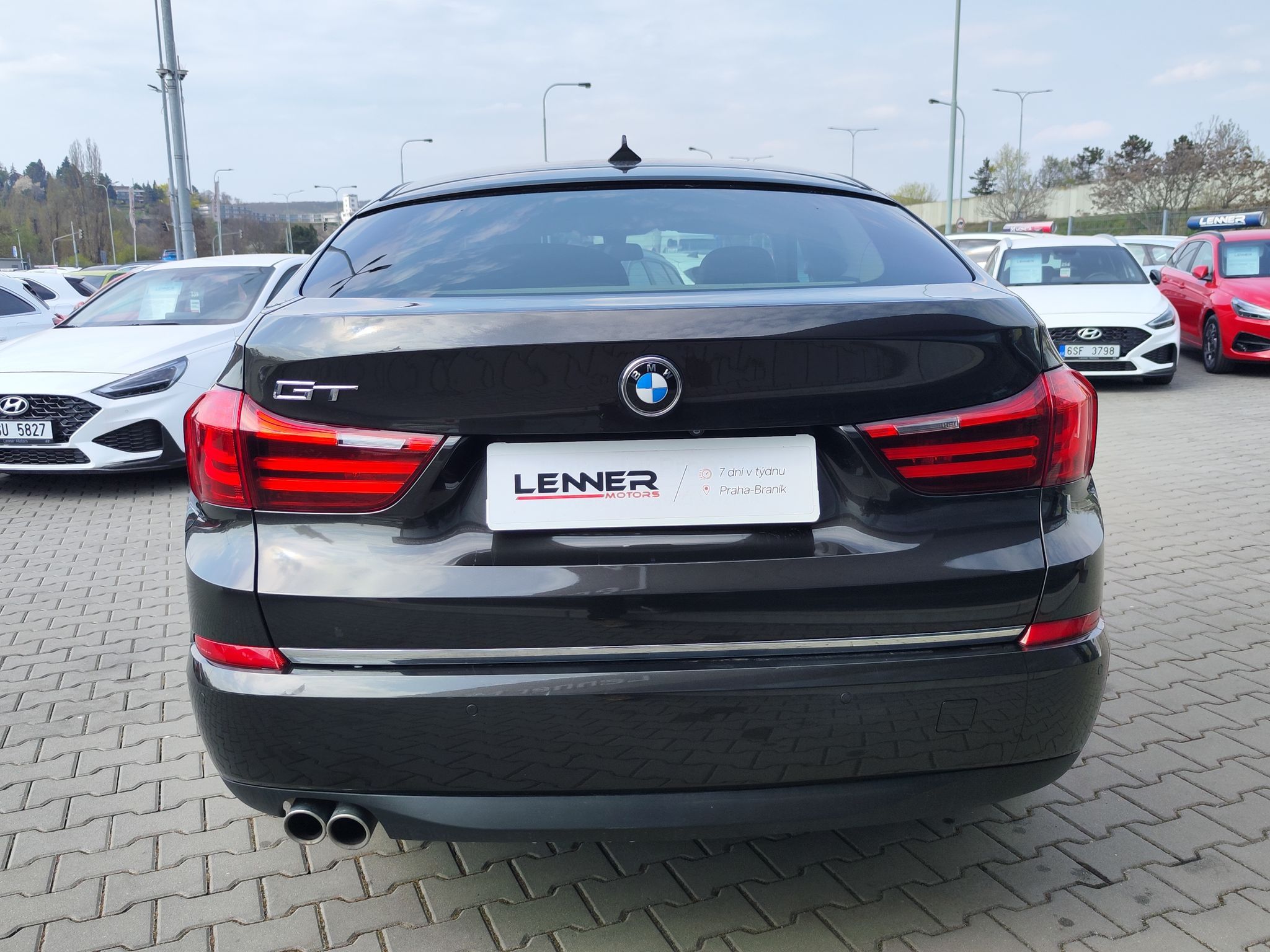 BMW Řada 5, 530d/190kW xDrive GT Luxury AT - fotka 6