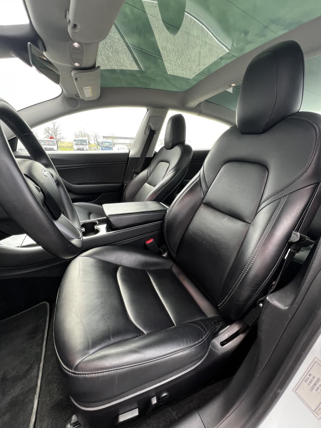 Tesla Model 3, PERFORMANCE AWD 377kW DPH - fotka 6