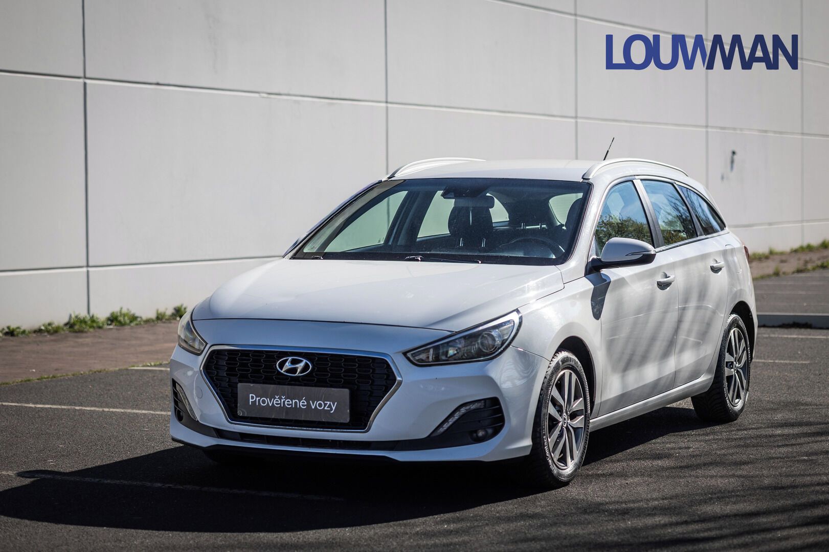 Hyundai i30, TRIKOLOR