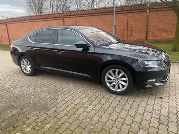 1.5 tsi sedan DSG max STYLE