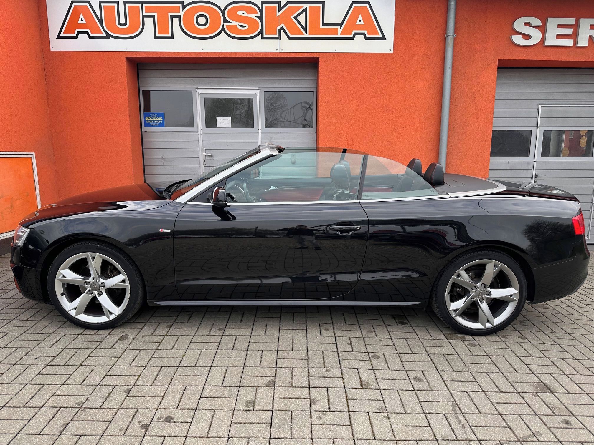 Audi A5, 2.0 TDI 140KW Cabrio - fotka 3