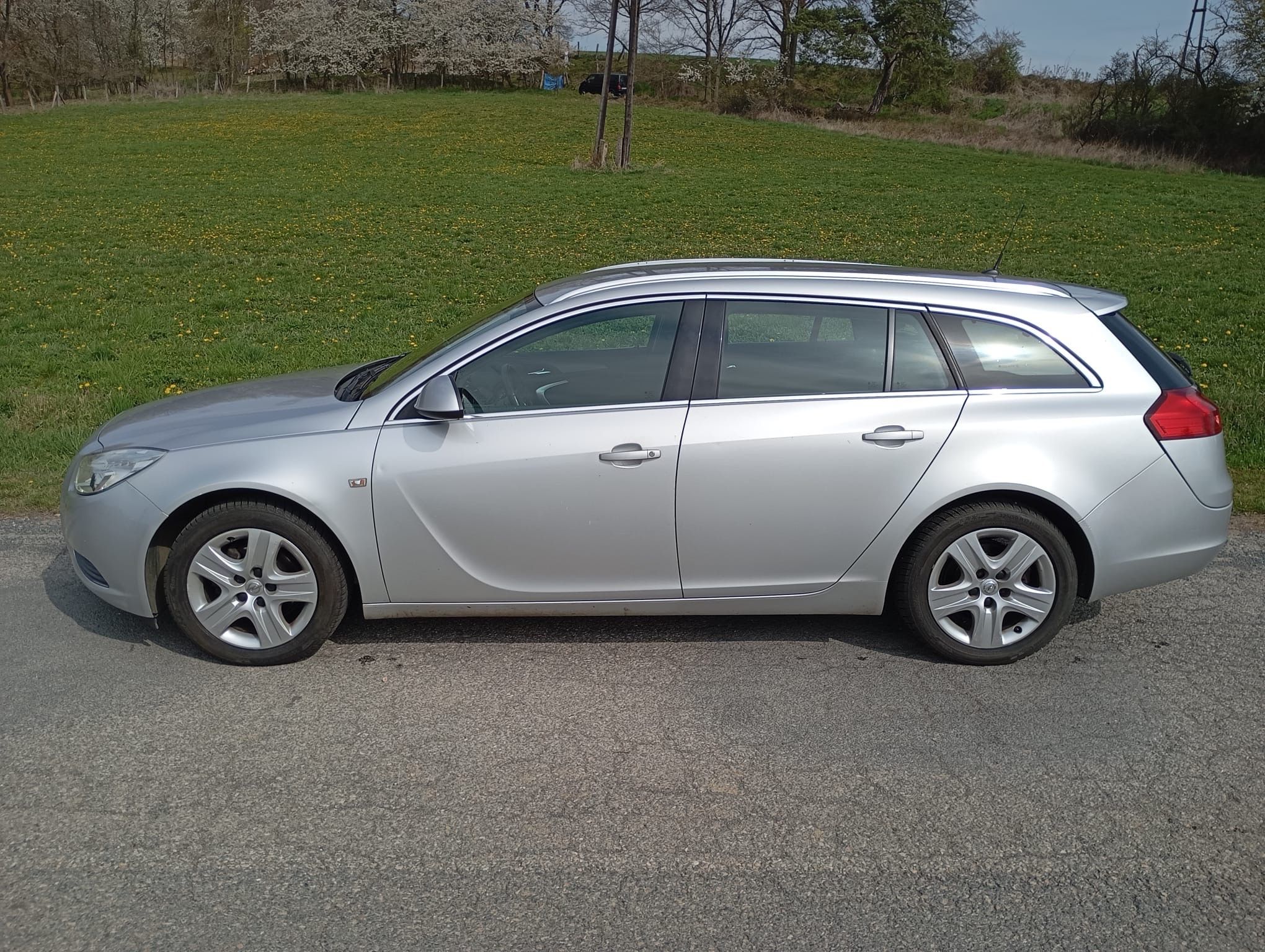 Opel Insignia, 1.8 SPORTS TOURER SW - fotka 2