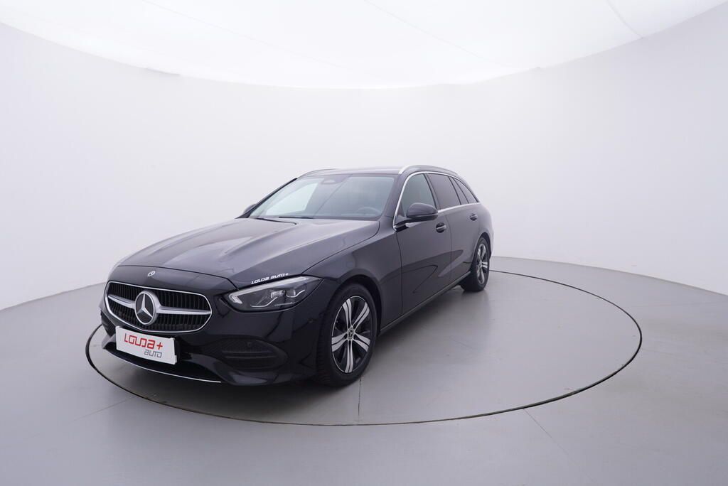 Mercedes-Benz Třídy C, C200 . 120 kW