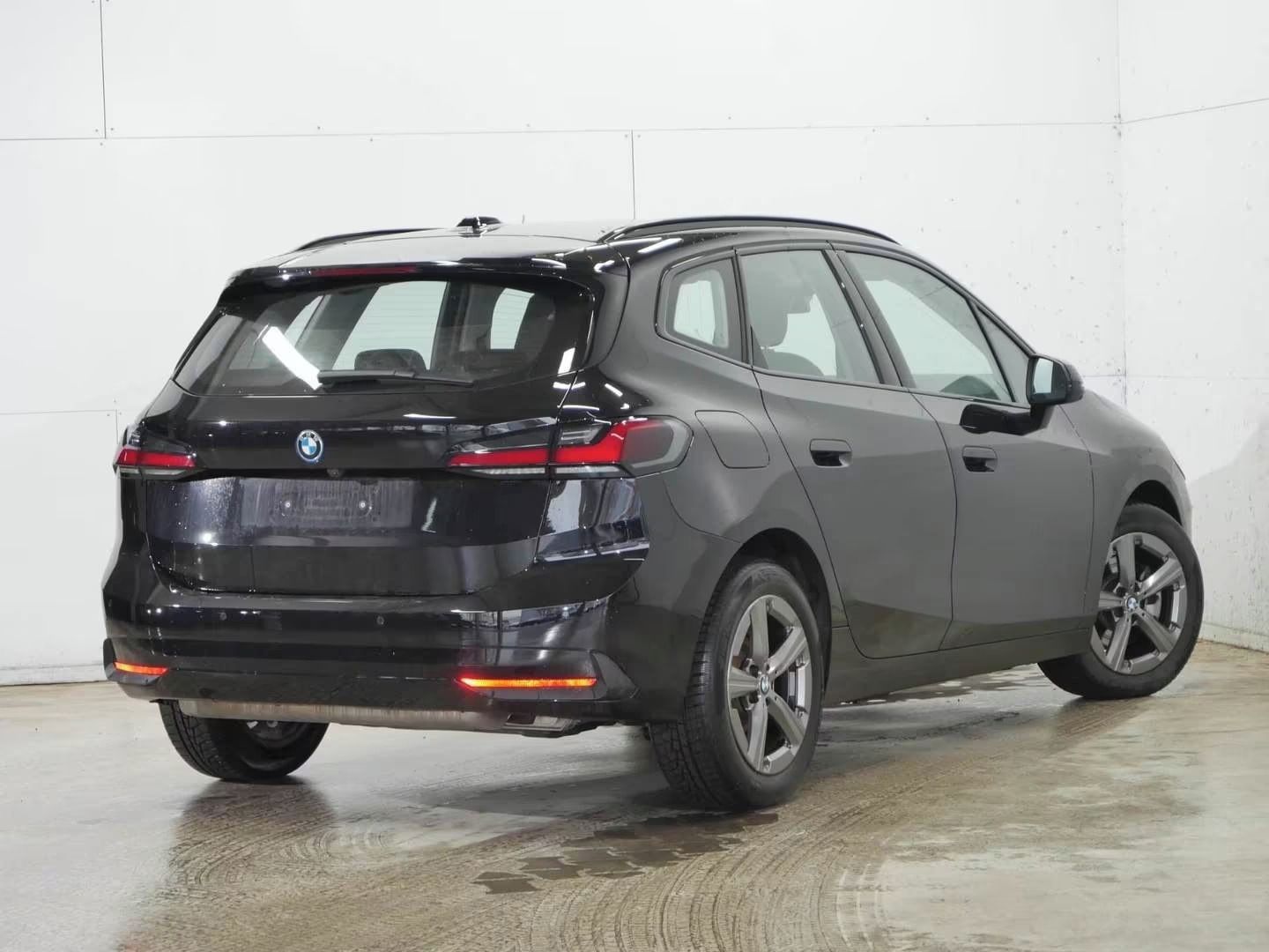 BMW Řada 2, 225e xDrive Active Tourer*Navi - fotka 4