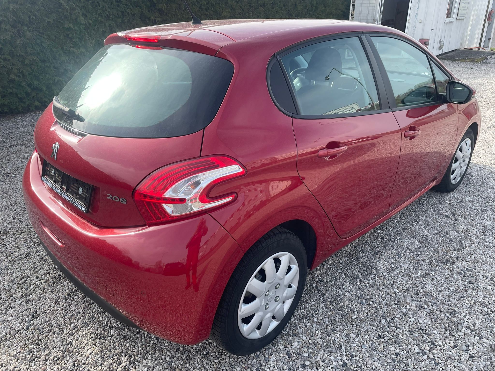Peugeot 208, 1. majitel, klima - fotka 4