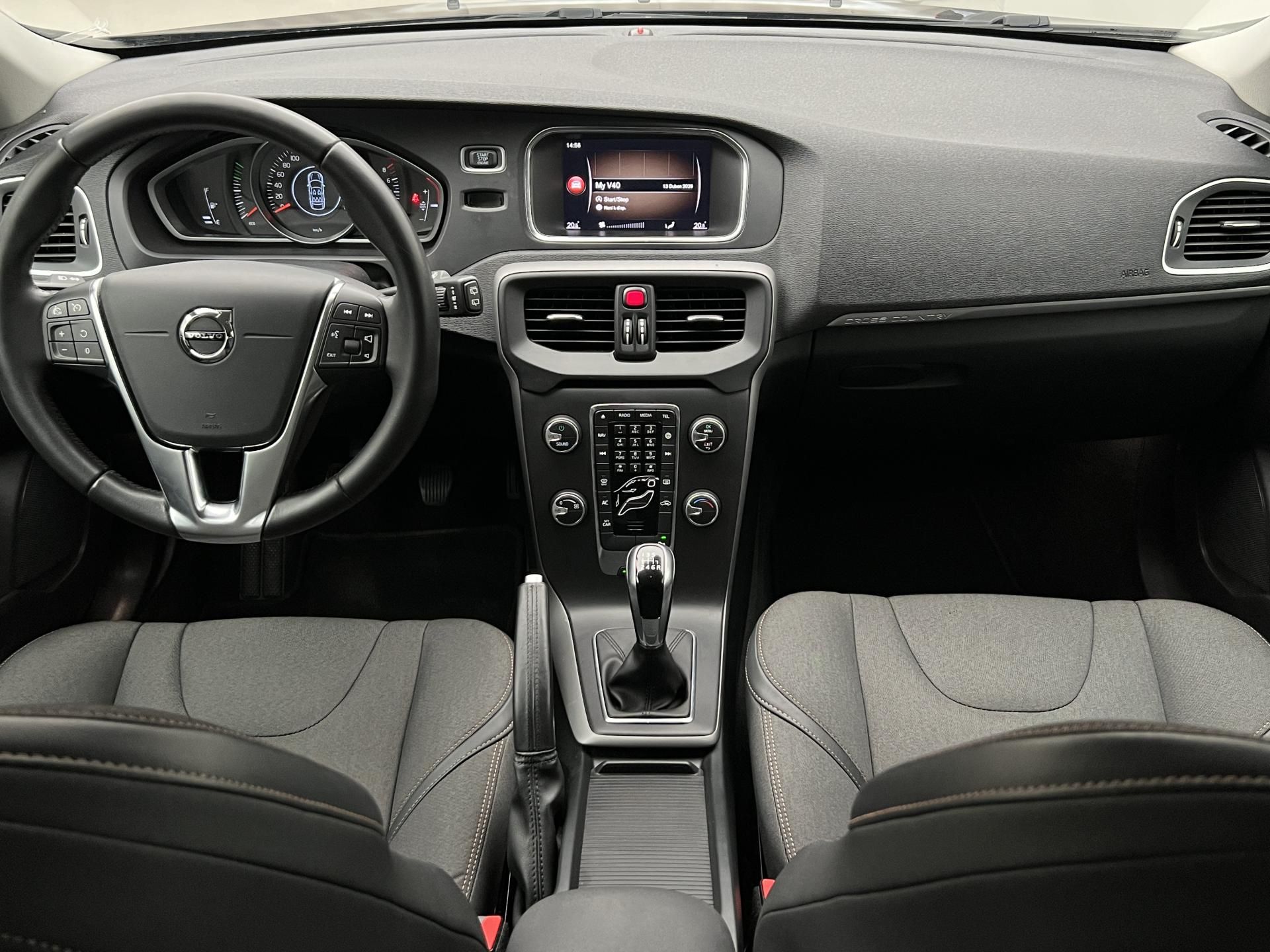 Volvo V40, CC T3 PRO - fotka 2