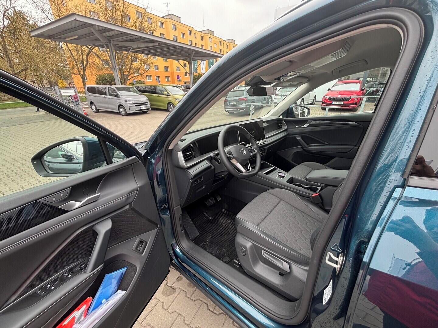 Volkswagen Tayron, People 1,5 eTSI mHEV 110 kW - fotka 5
