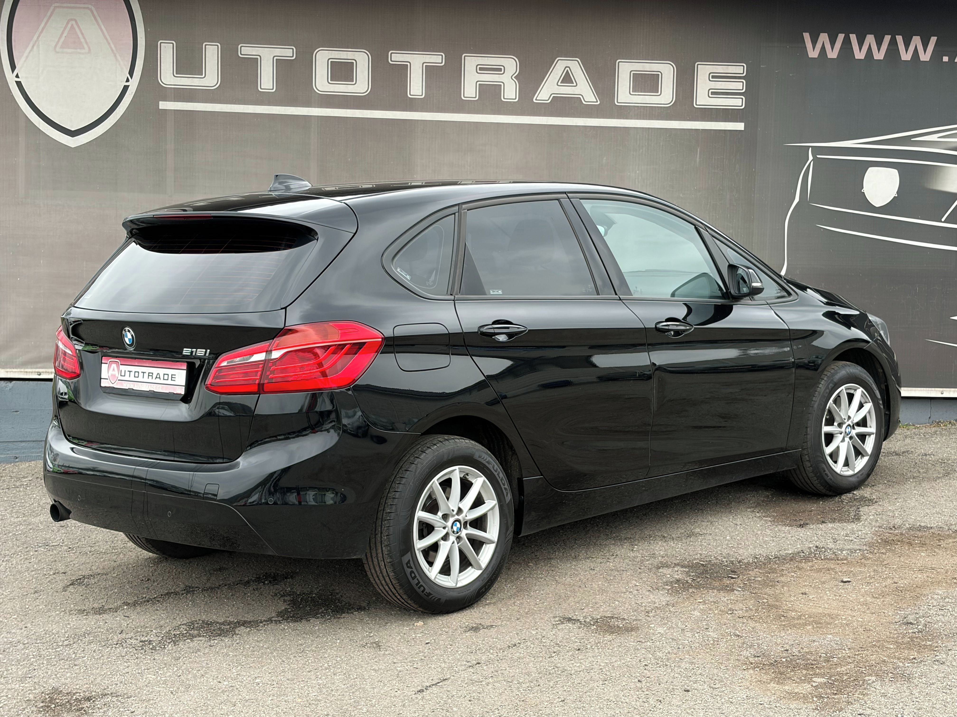 BMW Řada 2, 218i ČR,Automat, ACTIVE Tourer - fotka 4