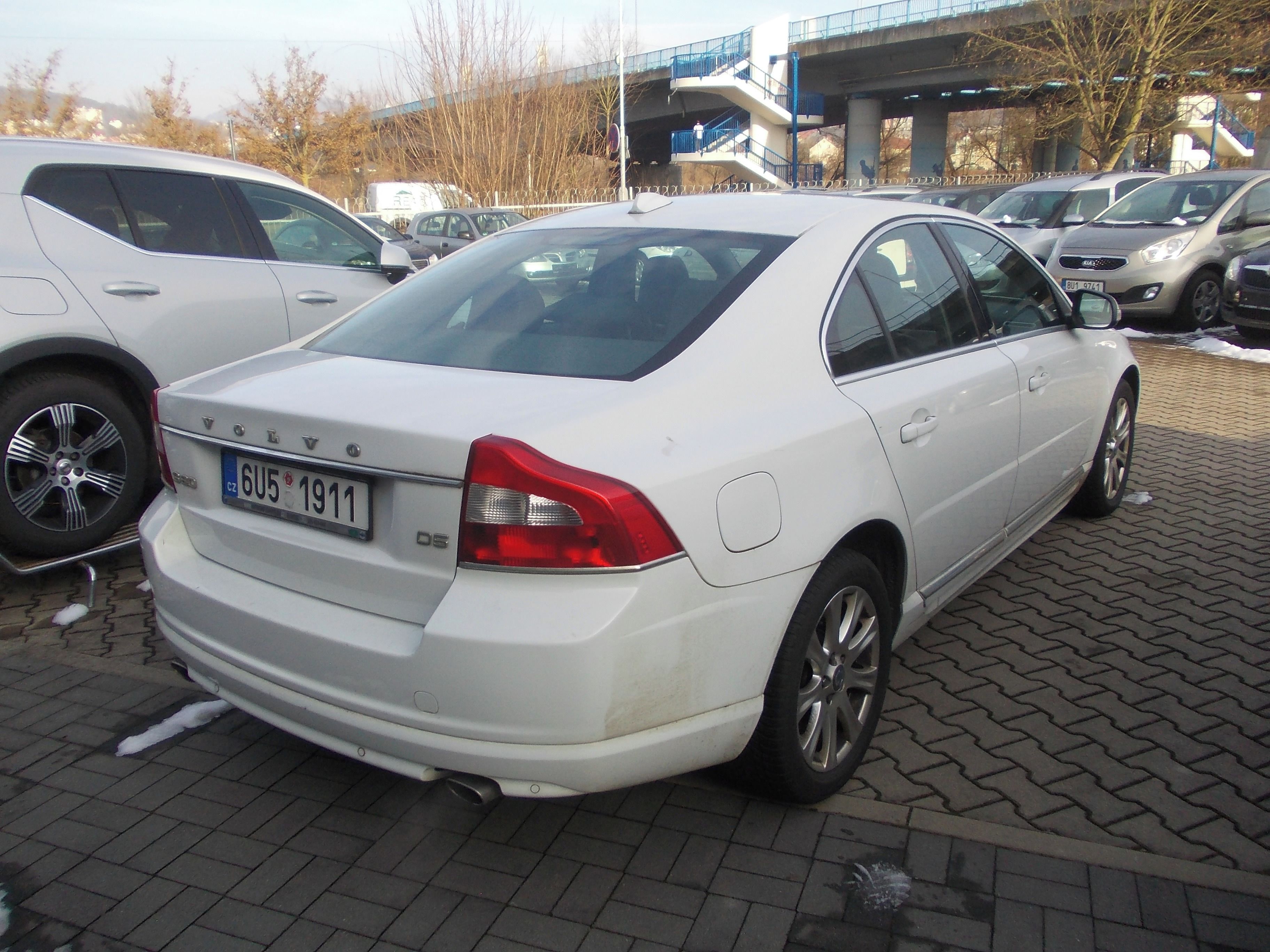 Volvo S80, 2.4 D5 151KW - fotka 3