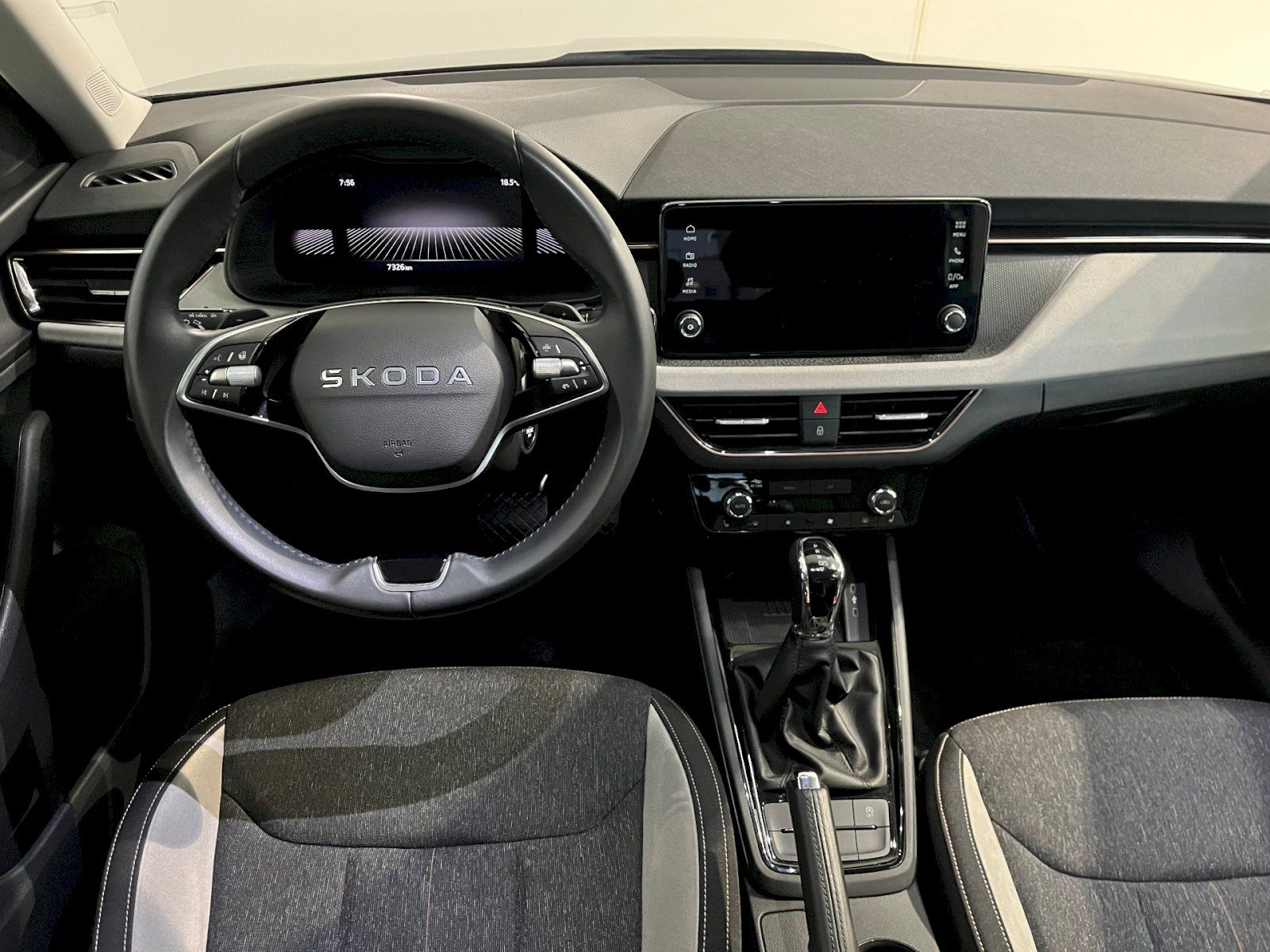 Škoda Kamiq, 1.0 TSI 85 kW A7F Top Selectio - fotka 5