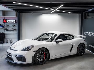 GT4, ZÁRUKA
