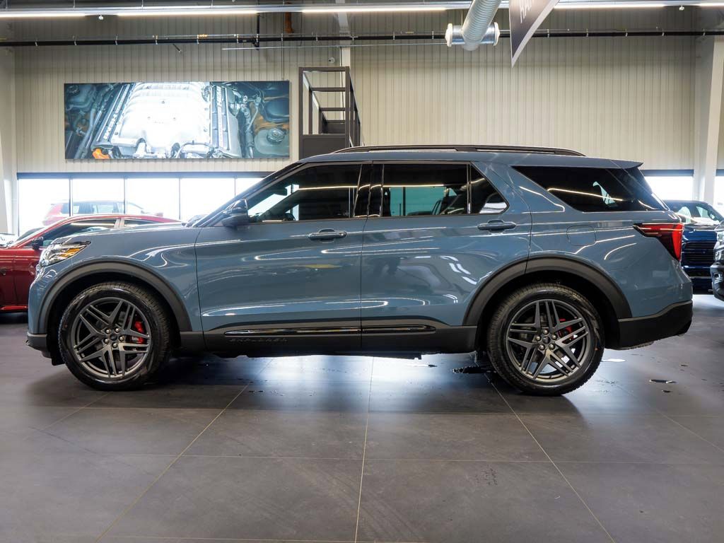 Ford Explorer, 3.0 ST 4WD 21Alu, B&O 980W - fotka 2