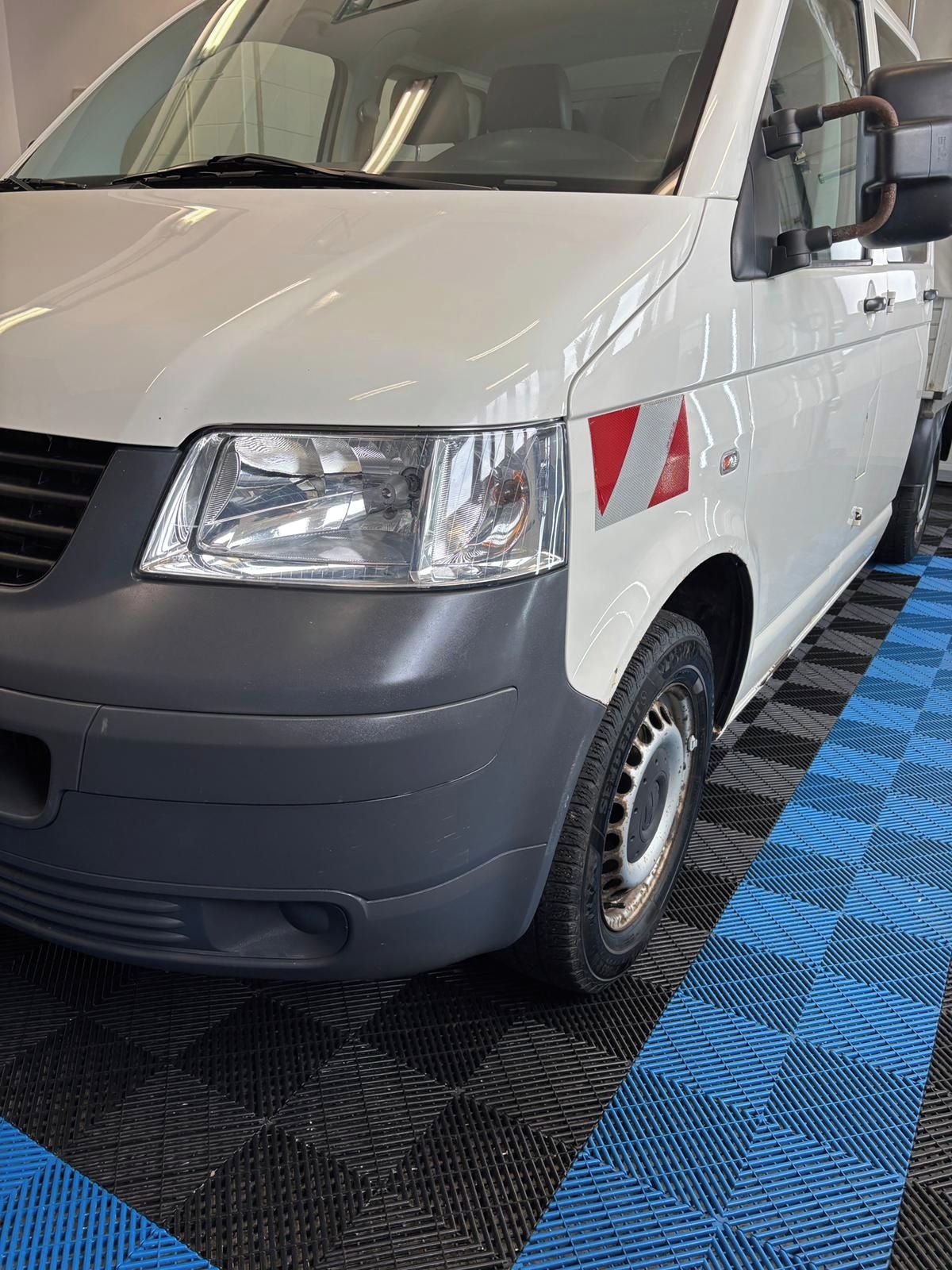 Volkswagen Transporter, Doka  6 místý  1.9 TDI - fotka 3