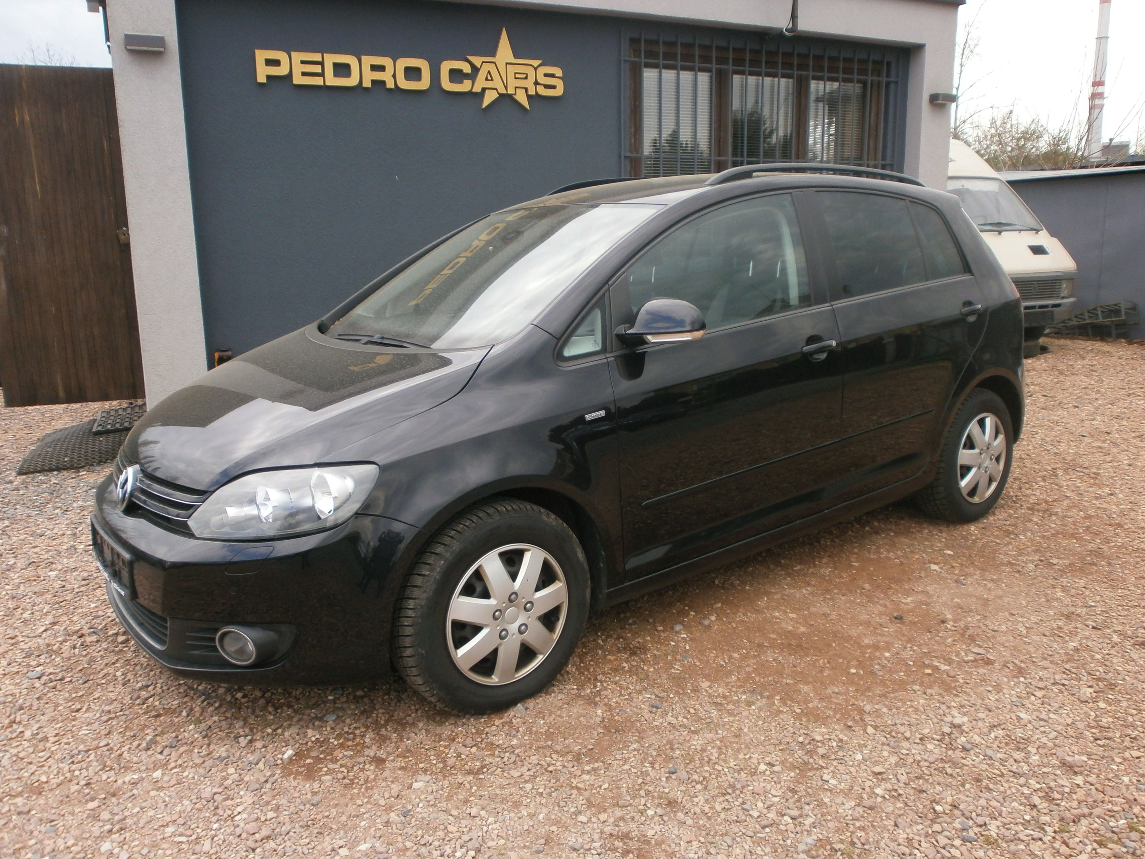 Volkswagen Golf Plus, 1.2TSI-77KW,SVÍTÍ MOTOR! - fotka 2