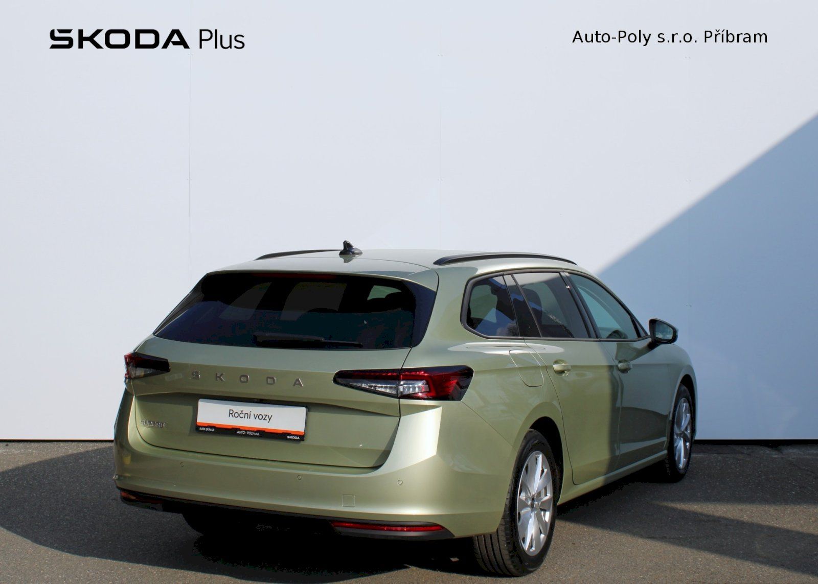 Škoda Superb, Selection 2.0TDI / 110kW 7°DSG - fotka 2