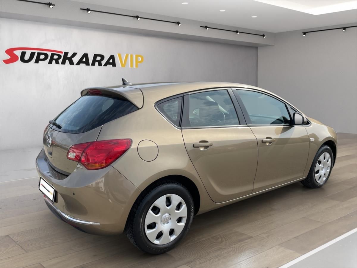 Opel Astra, 1,6i D.Klima*PDC*Vyhř.Sedadla - fotka 5