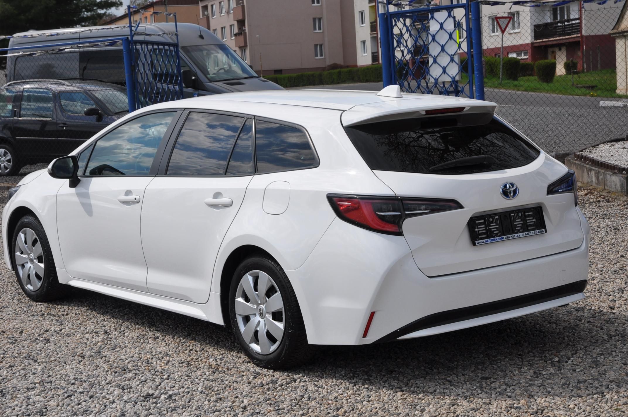 Toyota Corolla, 1.8 Hybrid KOMBI LPG - fotka 4