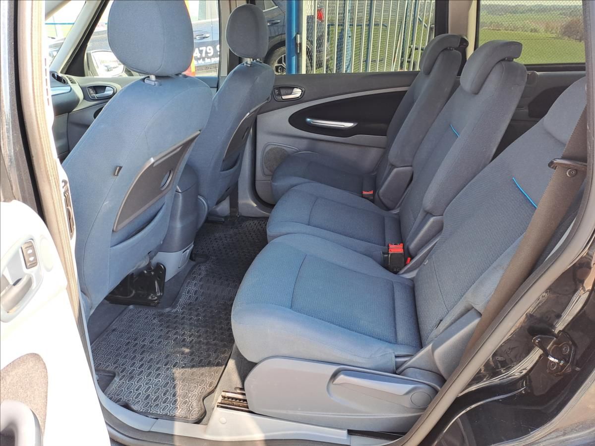 Ford Galaxy, 1,9 TDCI DIGIKLIMA 7 MÍST - fotka 6