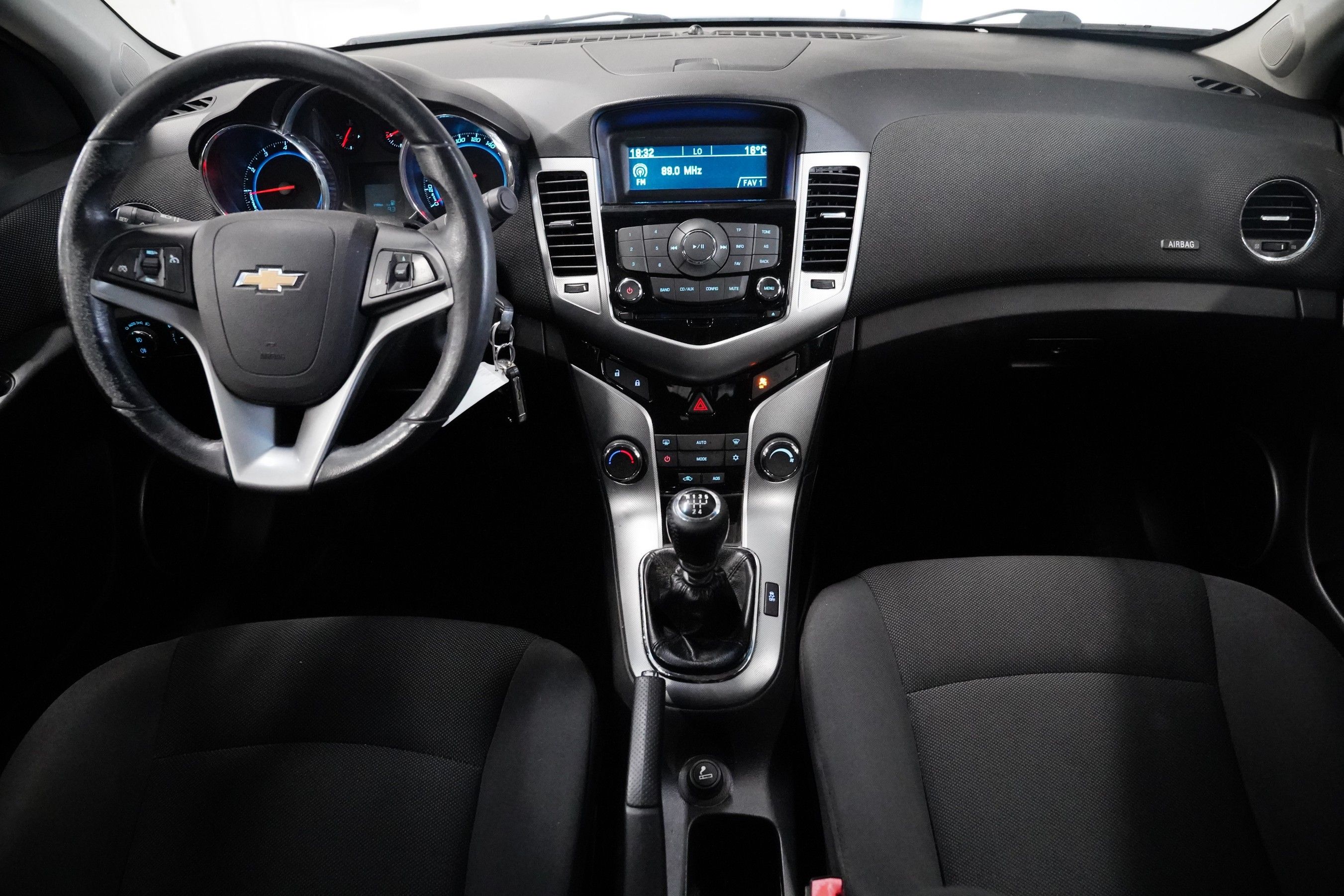 Chevrolet Cruze, 1.8i 16V 104kW - fotka 5