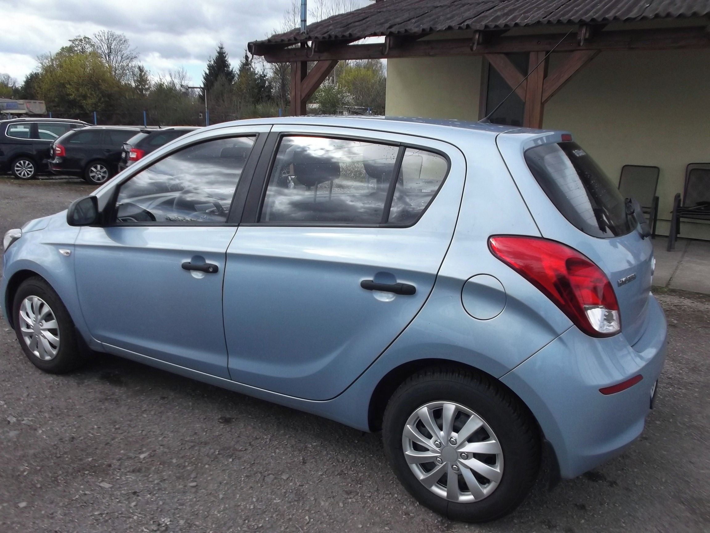 Hyundai i20, 1.3 i - fotka 2