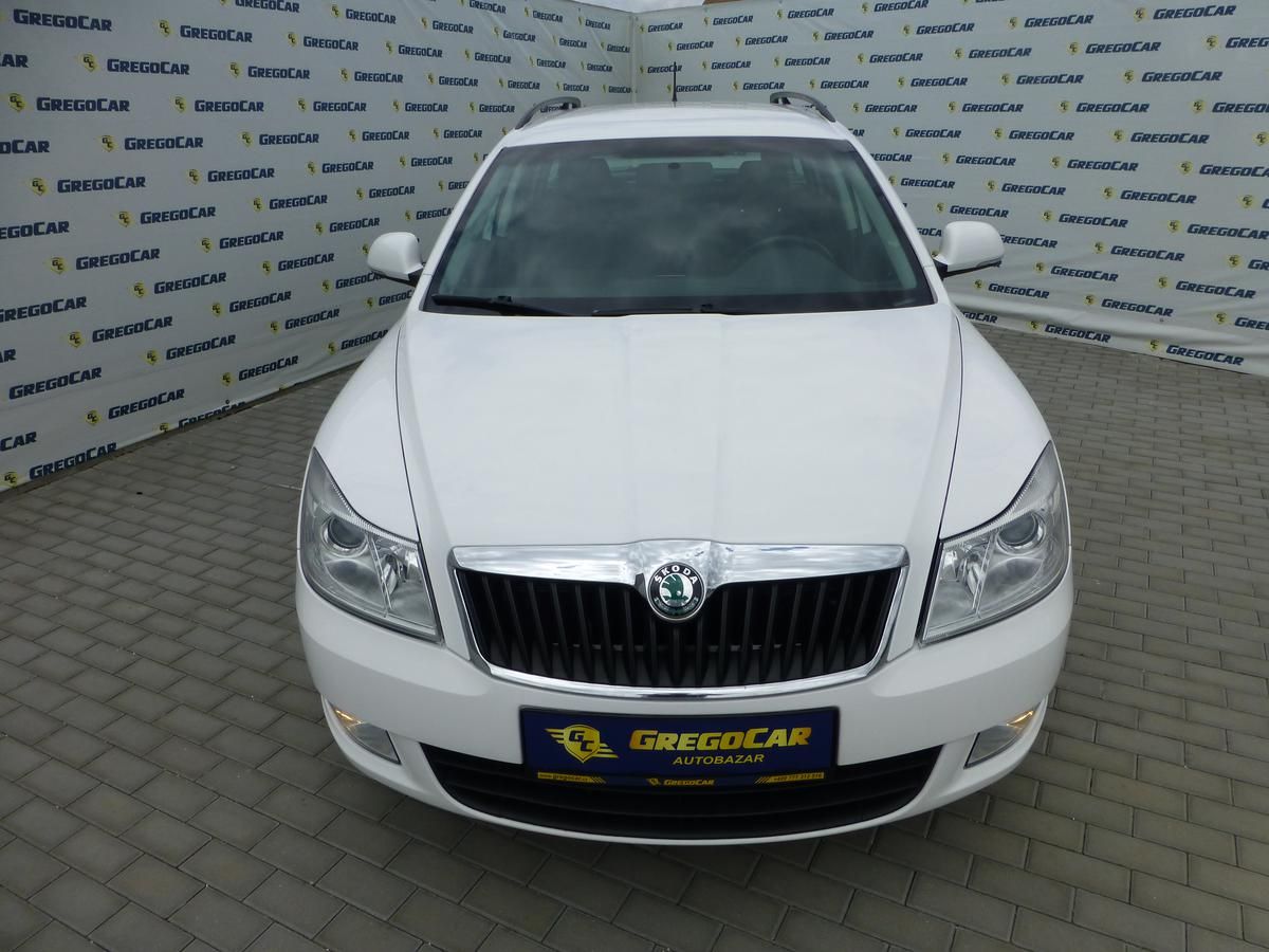 Škoda Octavia, 1,2TSI-77KW*KLIMA***TAŽNÉ* - fotka 3