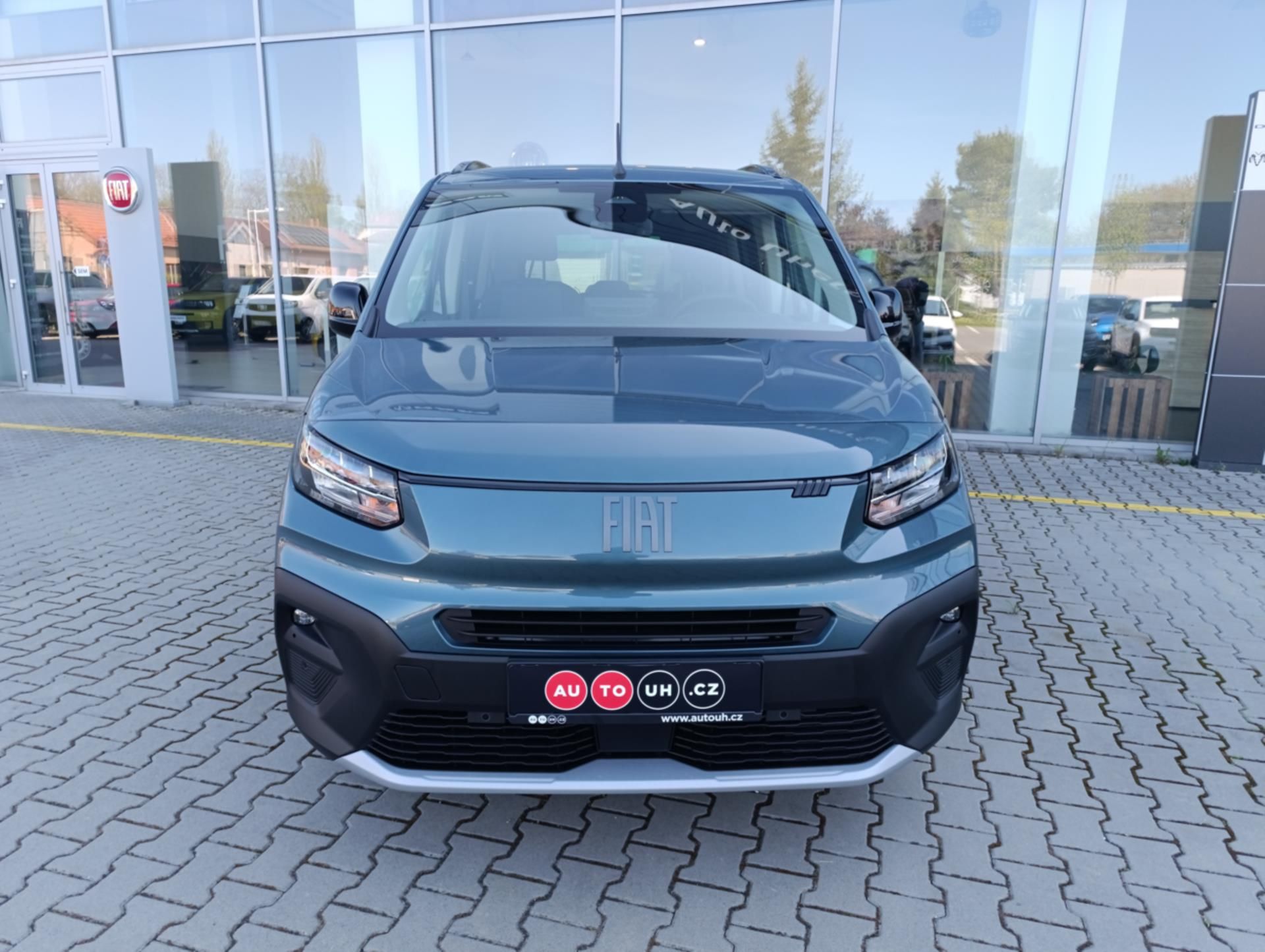 Fiat Dobló, 1,5 BlueHDI 130k  Panorama Max - fotka 2
