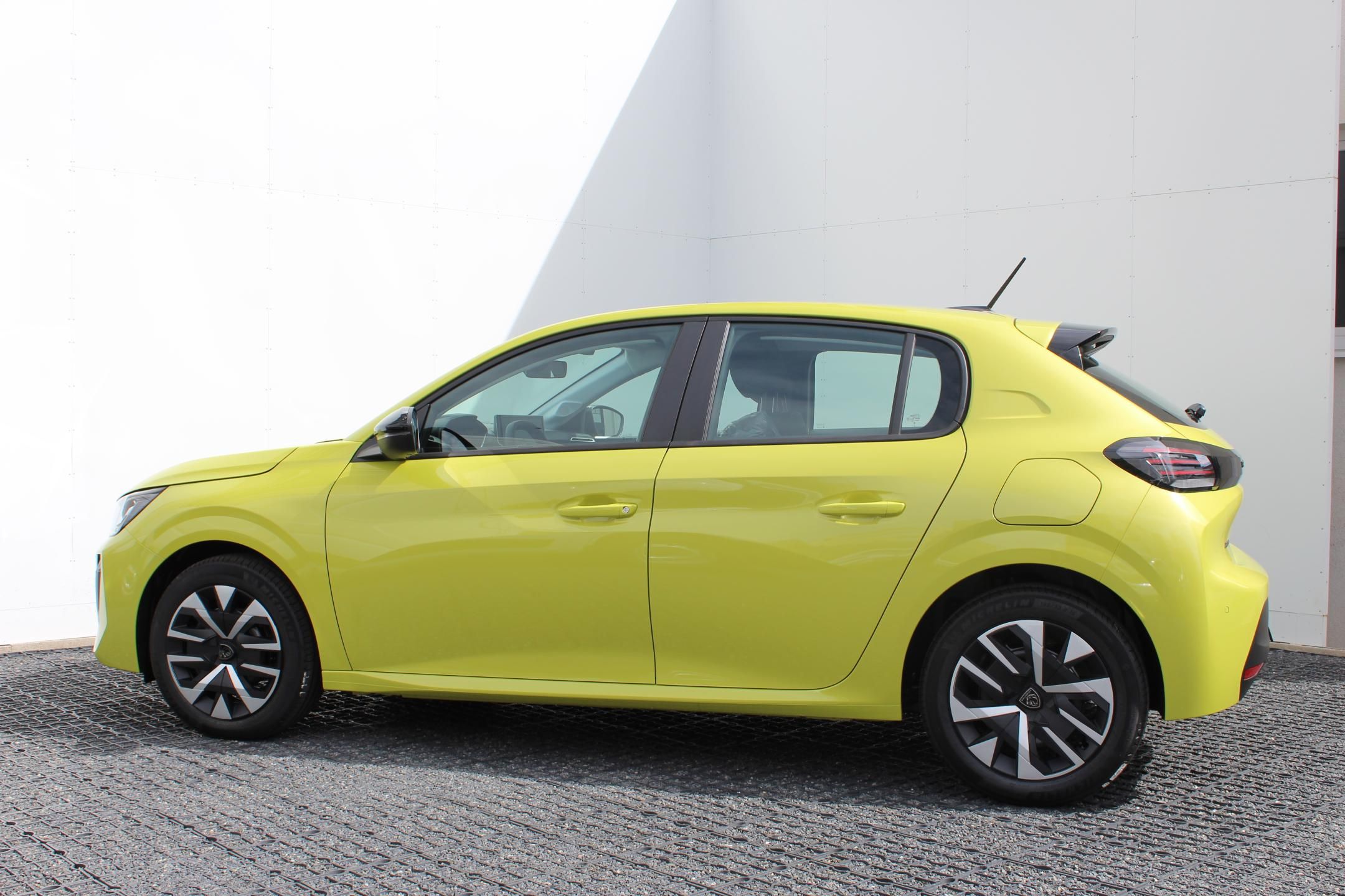Peugeot 208, STYLE Turbo 100 MAN6 - fotka 5