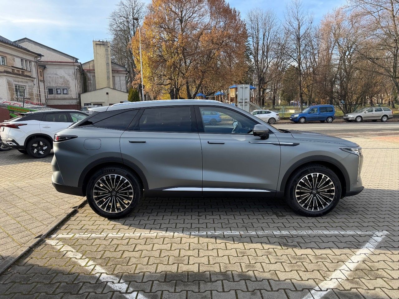 Omoda 9, Premium 1.5 PHEV 35kW AWD AT, - fotka 4