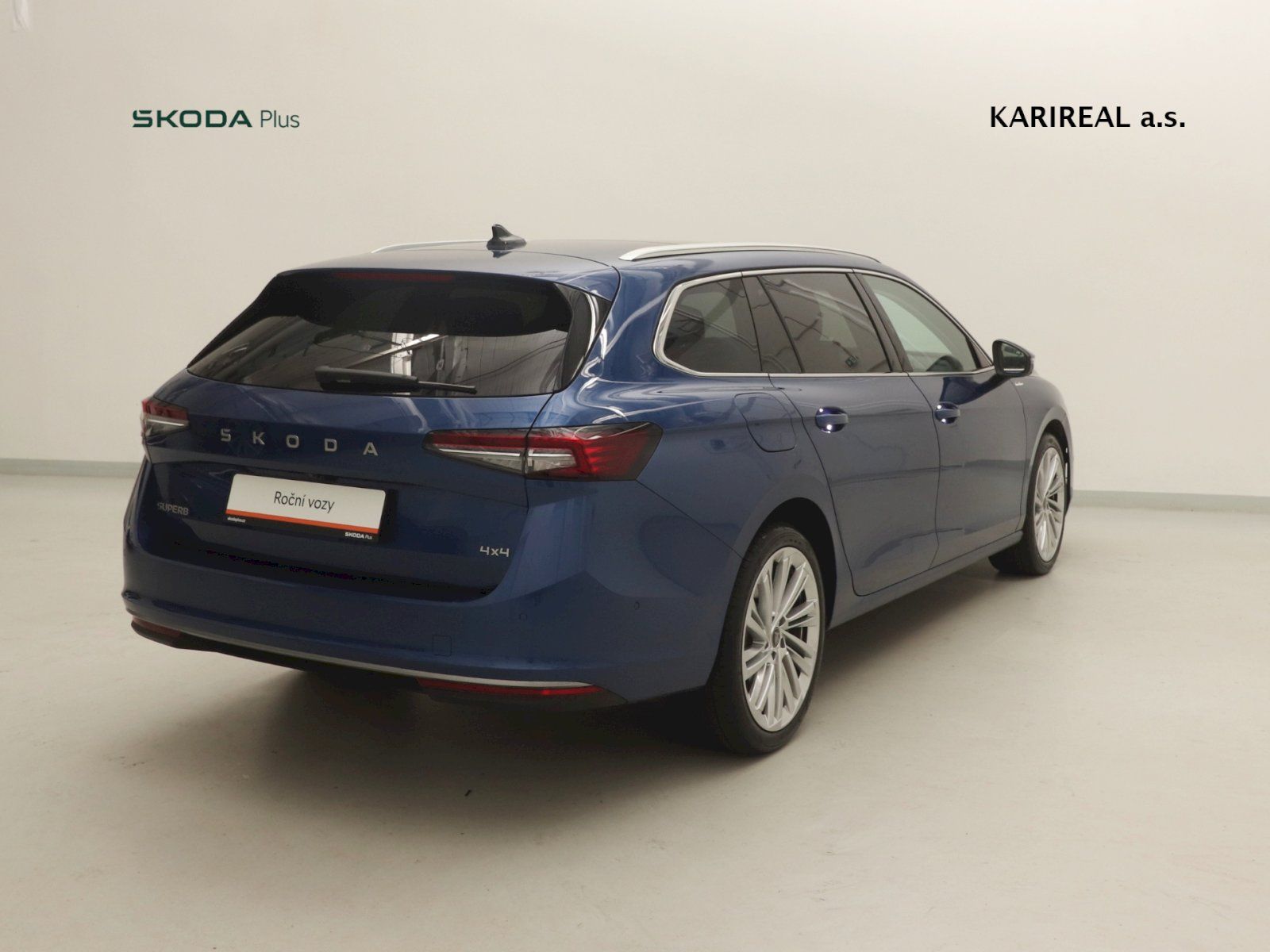 Škoda Superb, TSI 4x4 2.0/195kW DSG L&K - fotka 2