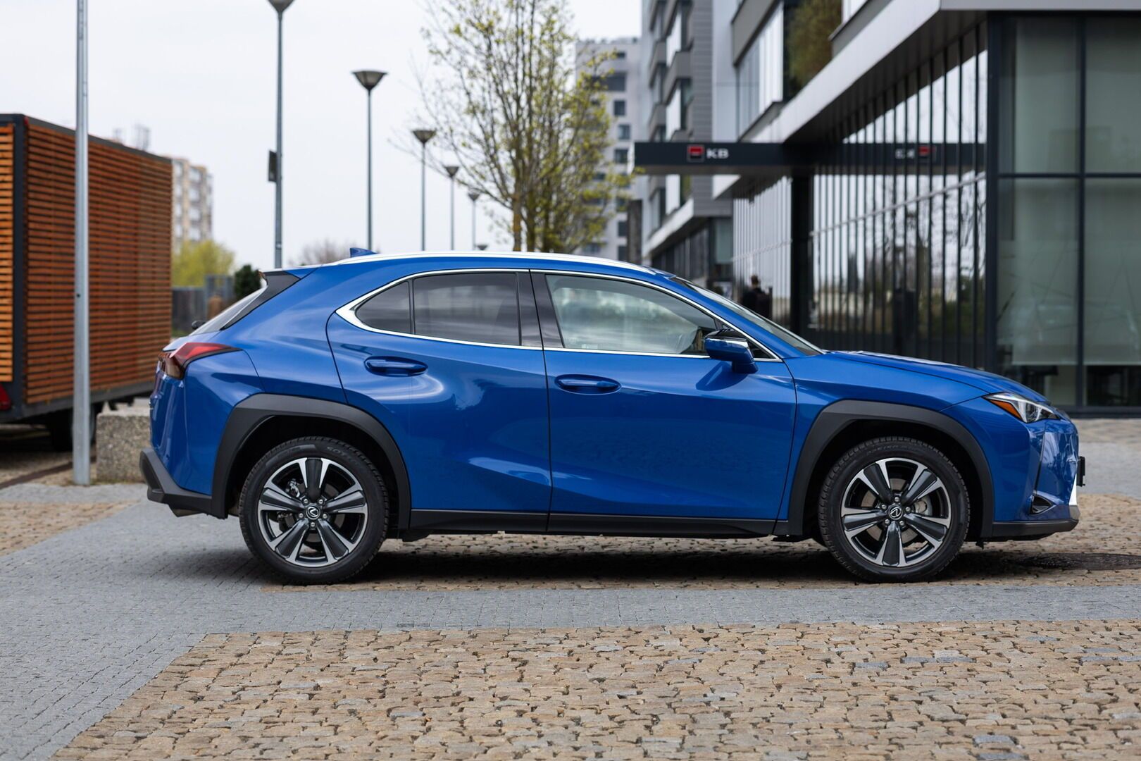 Lexus UX 300h, 300H 2.0 HEV BUSINESS TECH - fotka 6