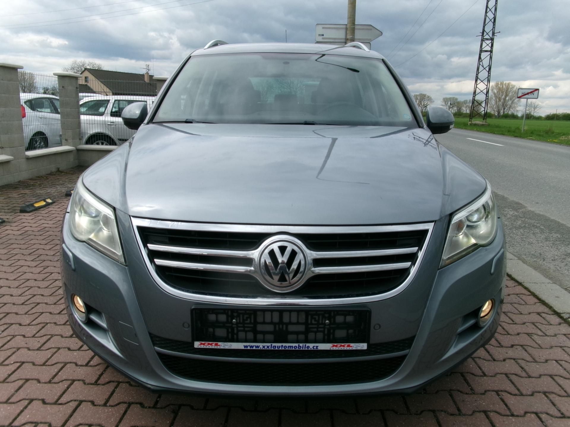 Volkswagen Tiguan, 2,0TDI DSG AC 4x4 TEMP - fotka 3
