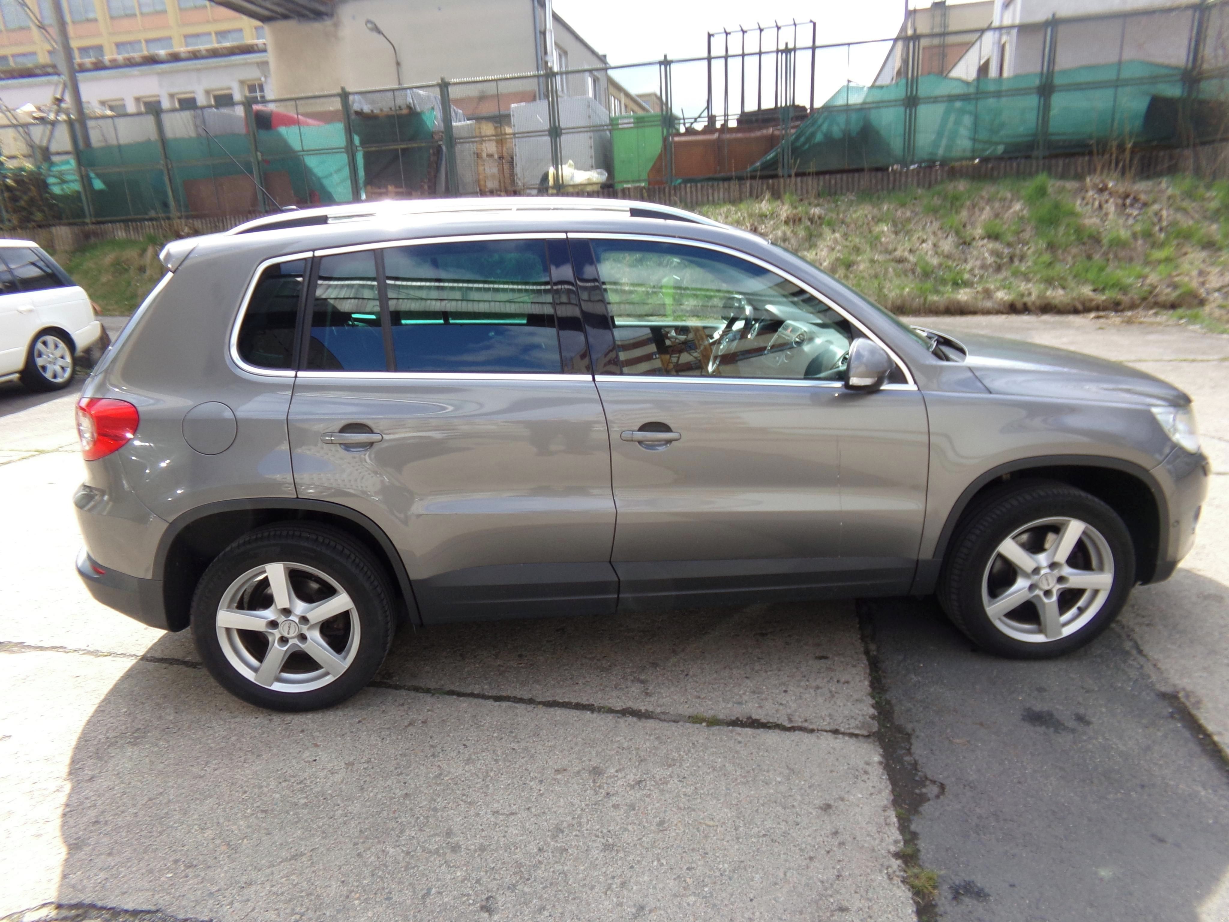 Volkswagen Tiguan, 2.0 TDI 4motion - fotka 4