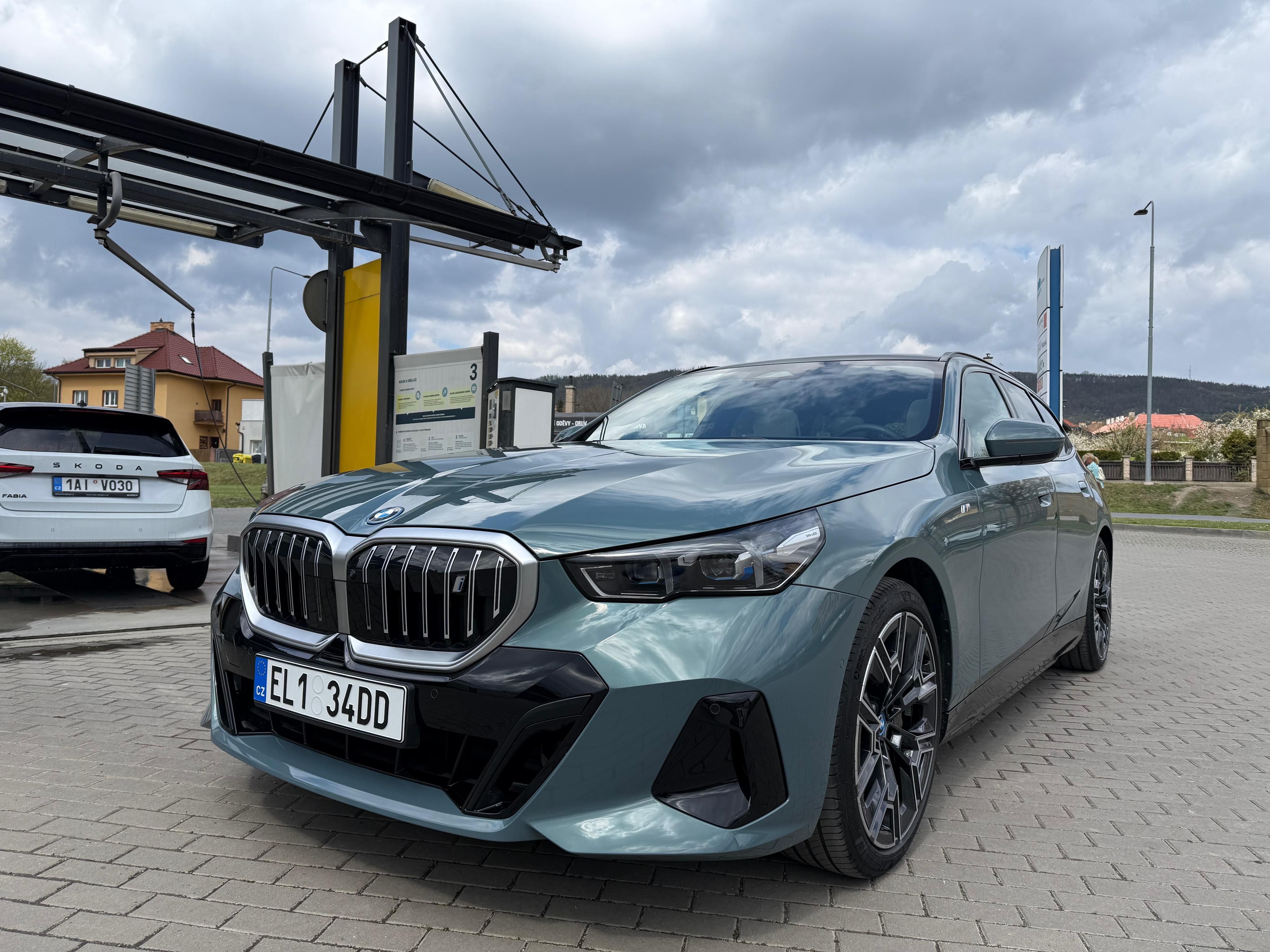 BMW i5, eDrive40 M-Paket ACC B&W - fotka 2