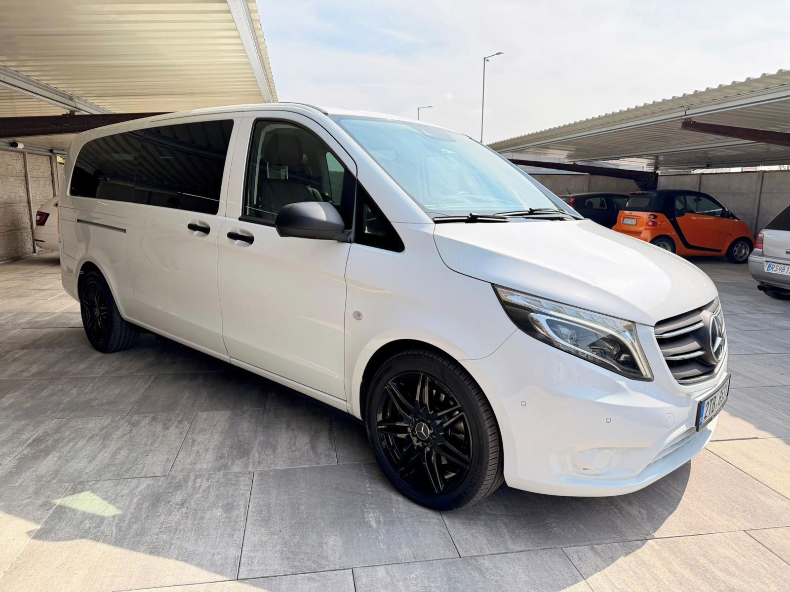 Mercedes-Benz Vito, Mercedes Vito 124CDI XL Tourer - fotka 3