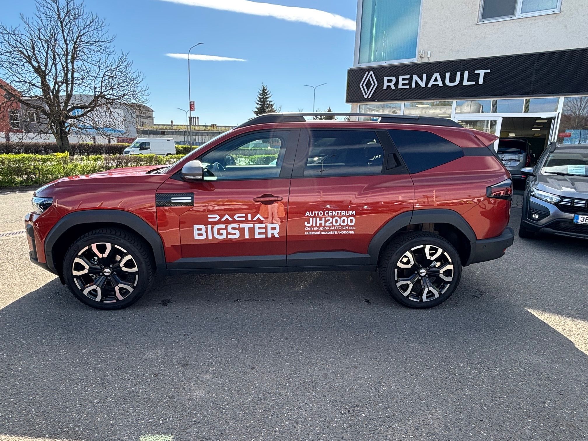 Dacia Bigster, Journey TCe 140 - fotka 2