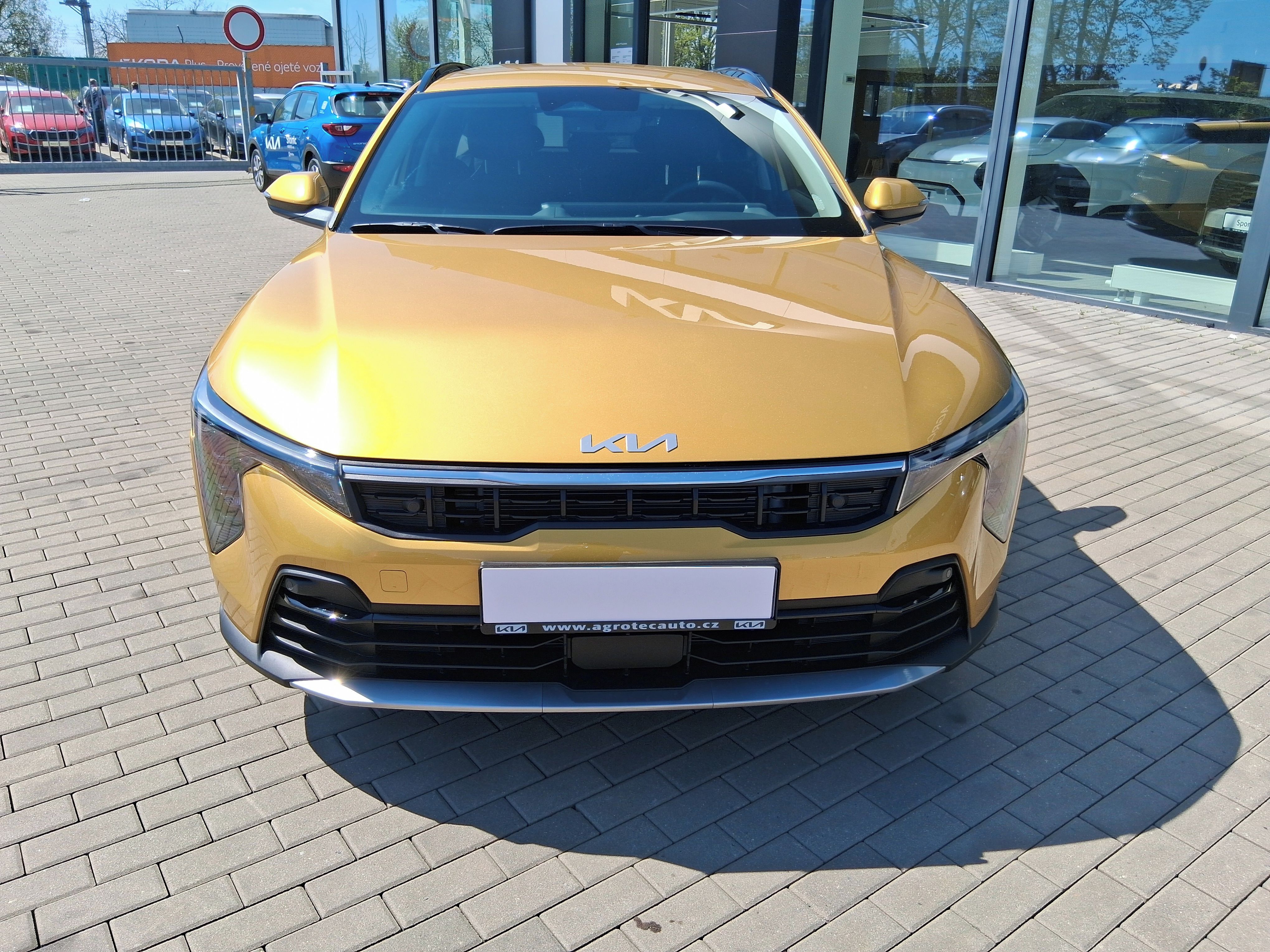 Kia K4, Exclusive 110 kW 7DCT automat - fotka 2