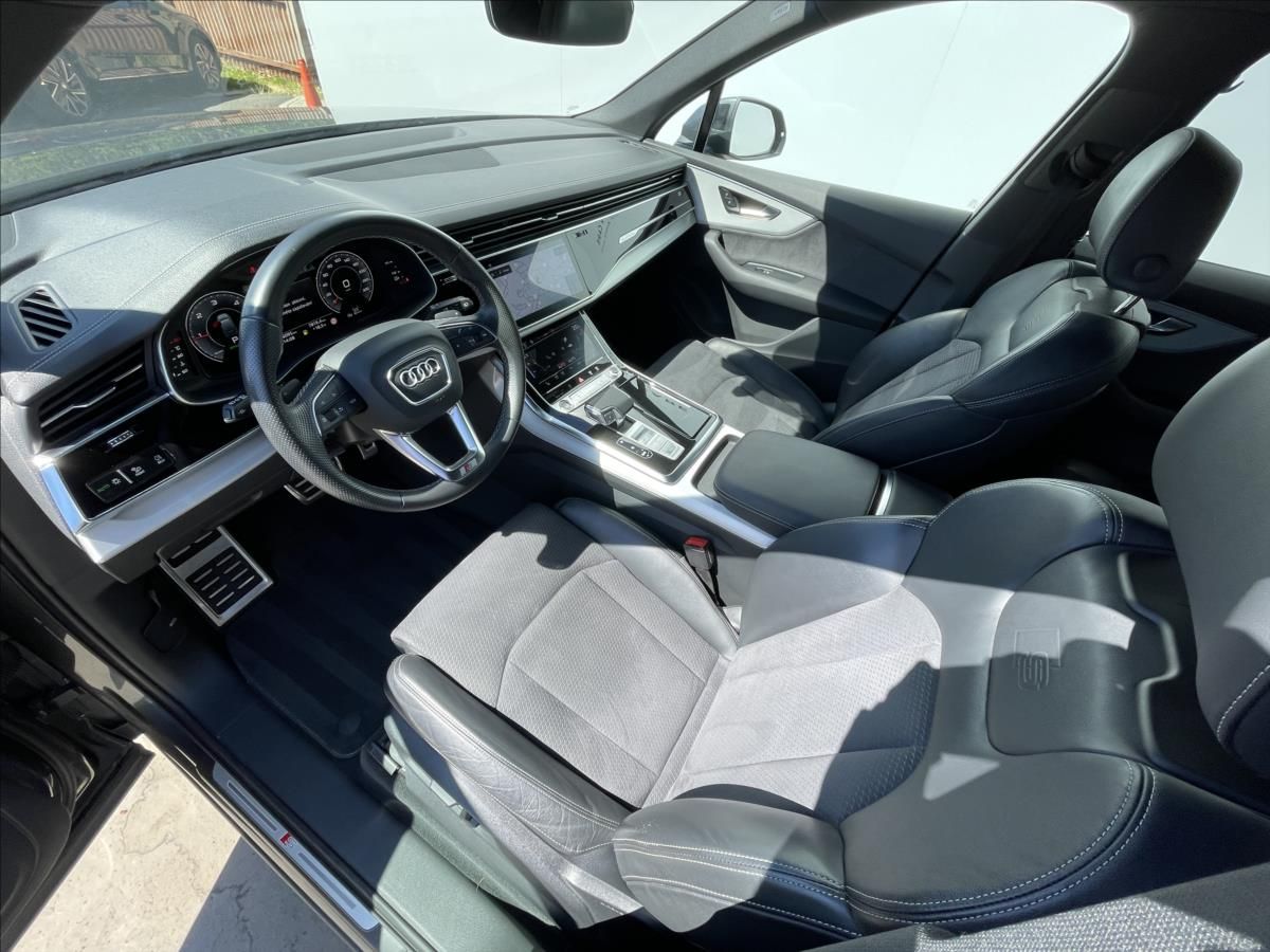 Audi Q7, 3,0 50 TDI quattro S line - fotka 5