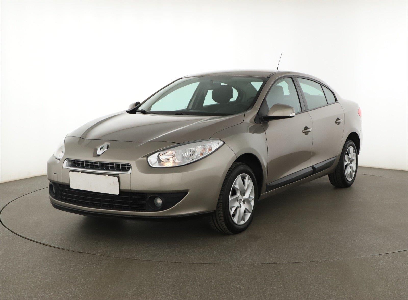 Renault Fluence, 1.6 16V, Klima, Tempomat - fotka 2