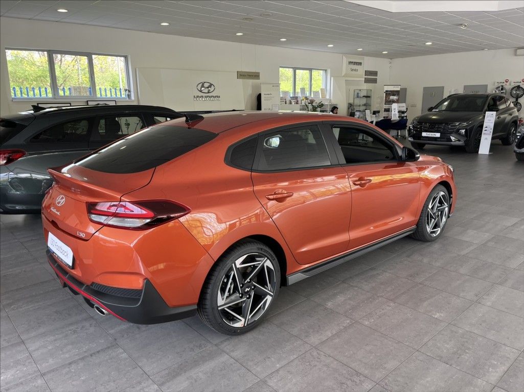 Hyundai i30, 1,5 T-GDi MT  Fastback N Line - fotka 6