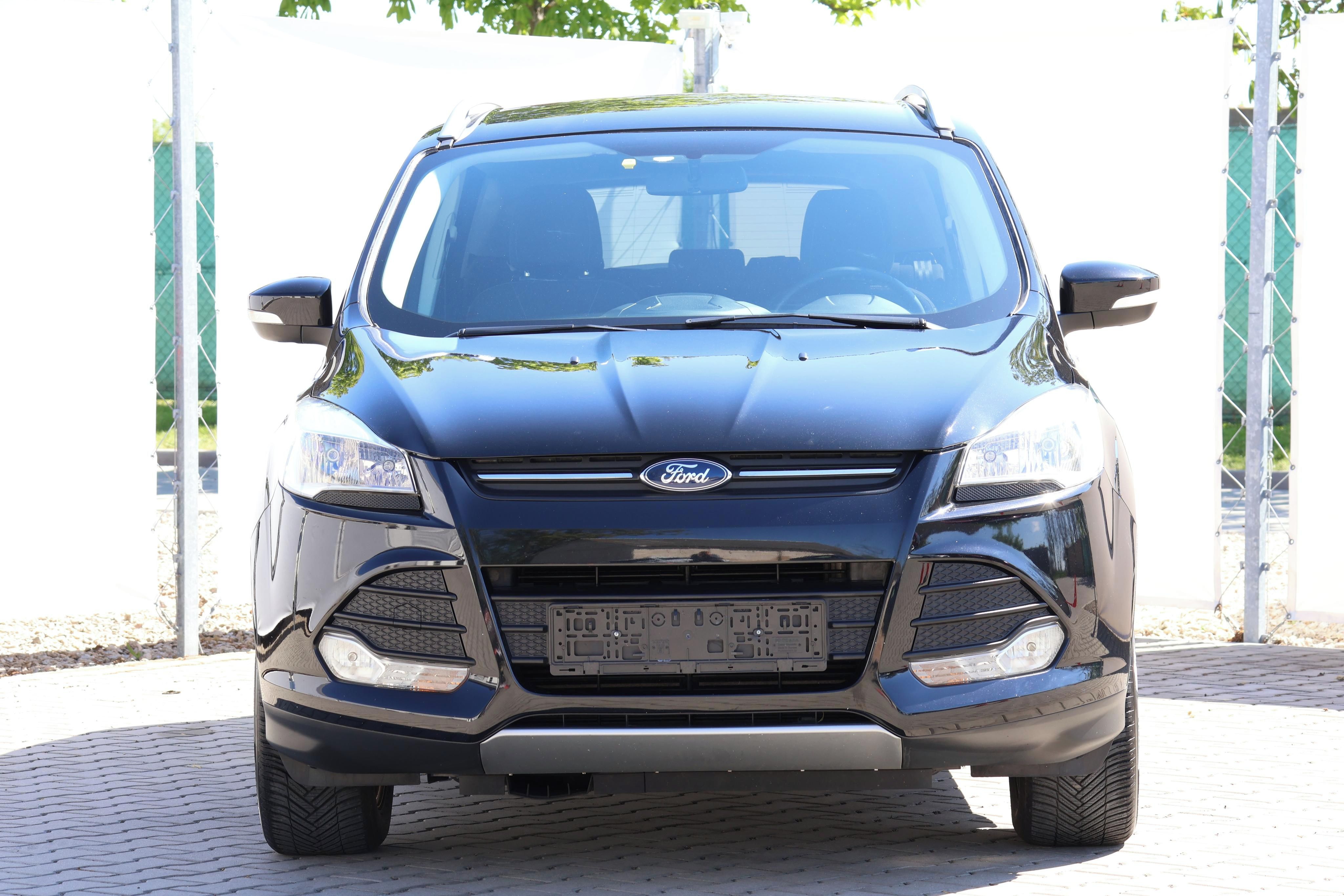 Ford Kuga, 2.0TDCi*TITANIUM*154.000km*MAN - fotka 2
