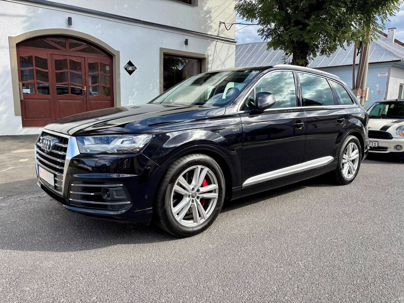 Audi SQ7, Matrix| Masáž| HUD| Bose - fotka 2