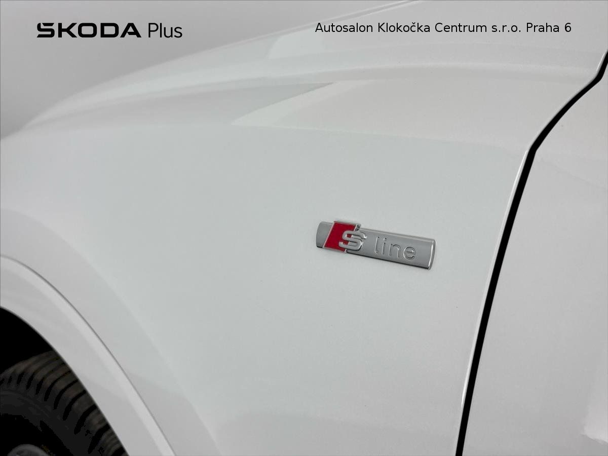 Audi Q3, 2.0TDI140 kW S-line Quattro 7S - fotka 5