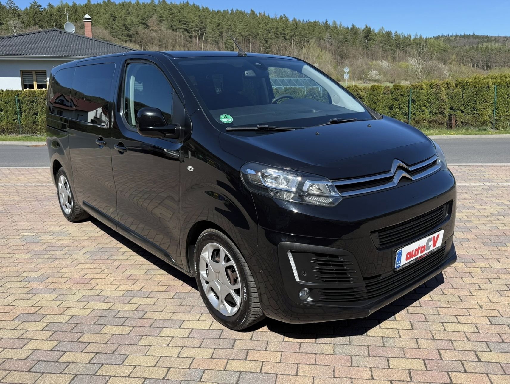 Citroën SpaceTourer, 2.0 HDI 130kW AUTOMAT 8 MÍST - fotka 5