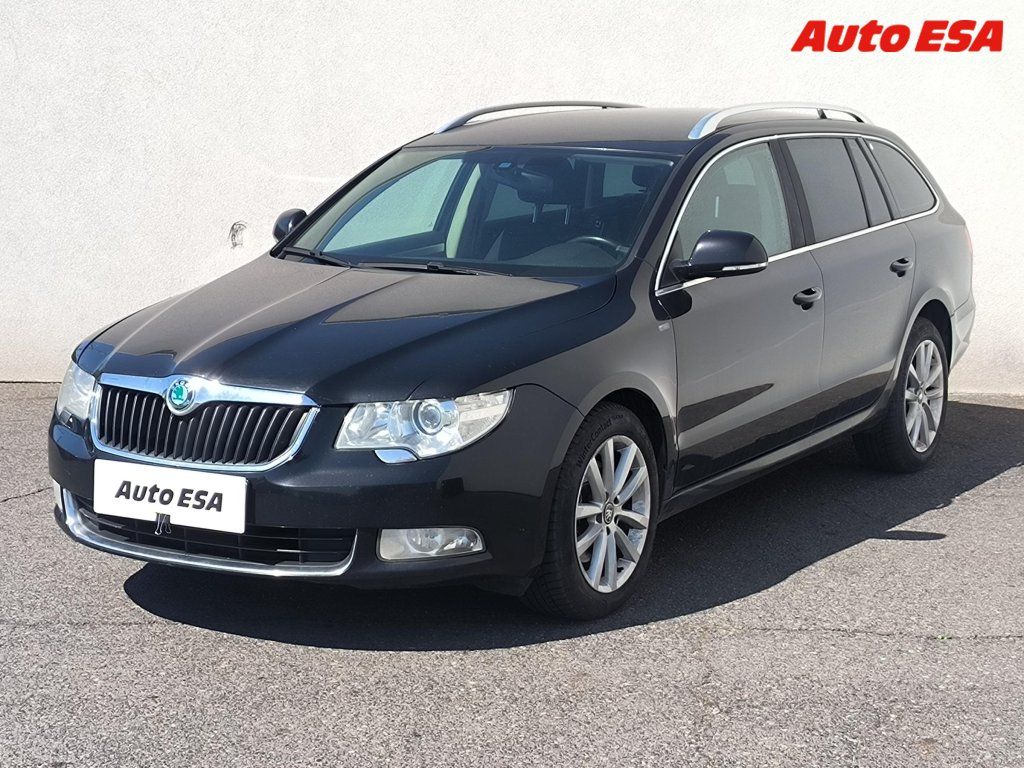 Škoda Superb, 2.0TDI,DSG,bixen,TZ - fotka 3