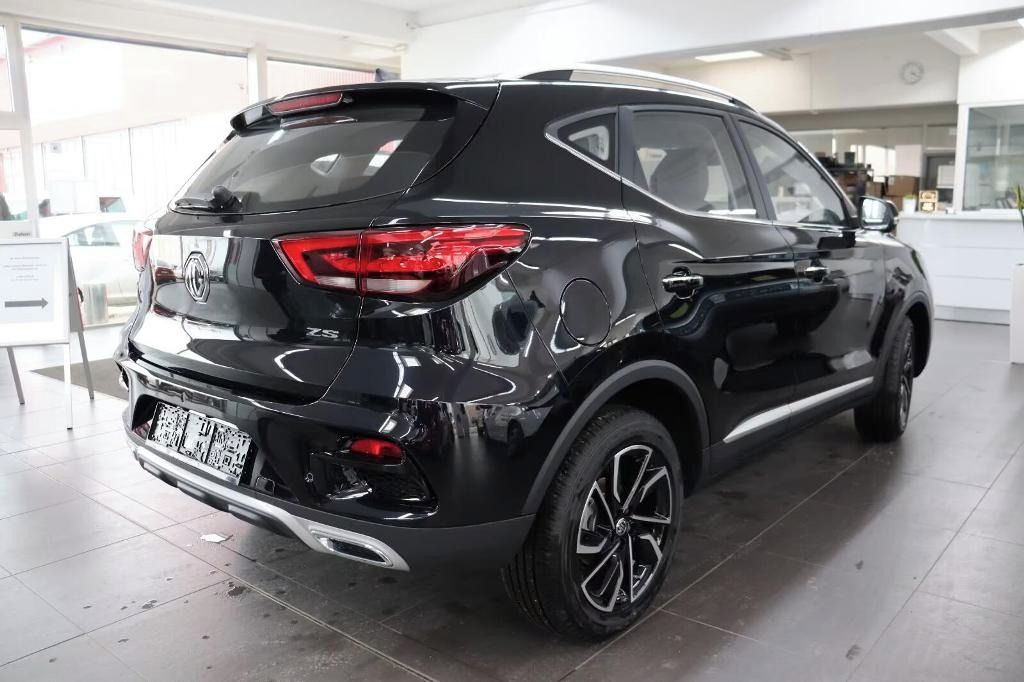 MG ZS, 1.5 Luxury *Kůže*360°*Navi* - fotka 4
