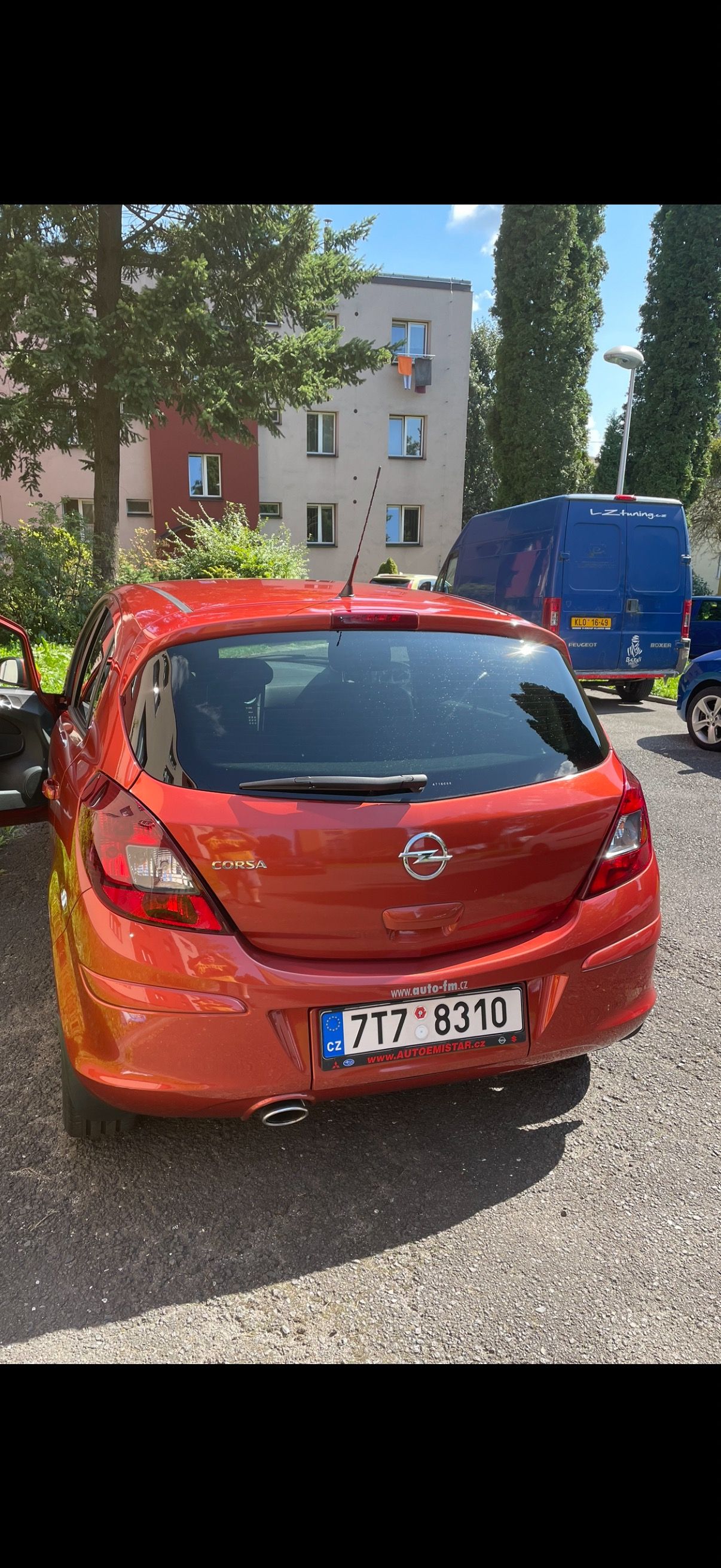 Opel Corsa, Opel Corsa 1.4 Automat - fotka 4