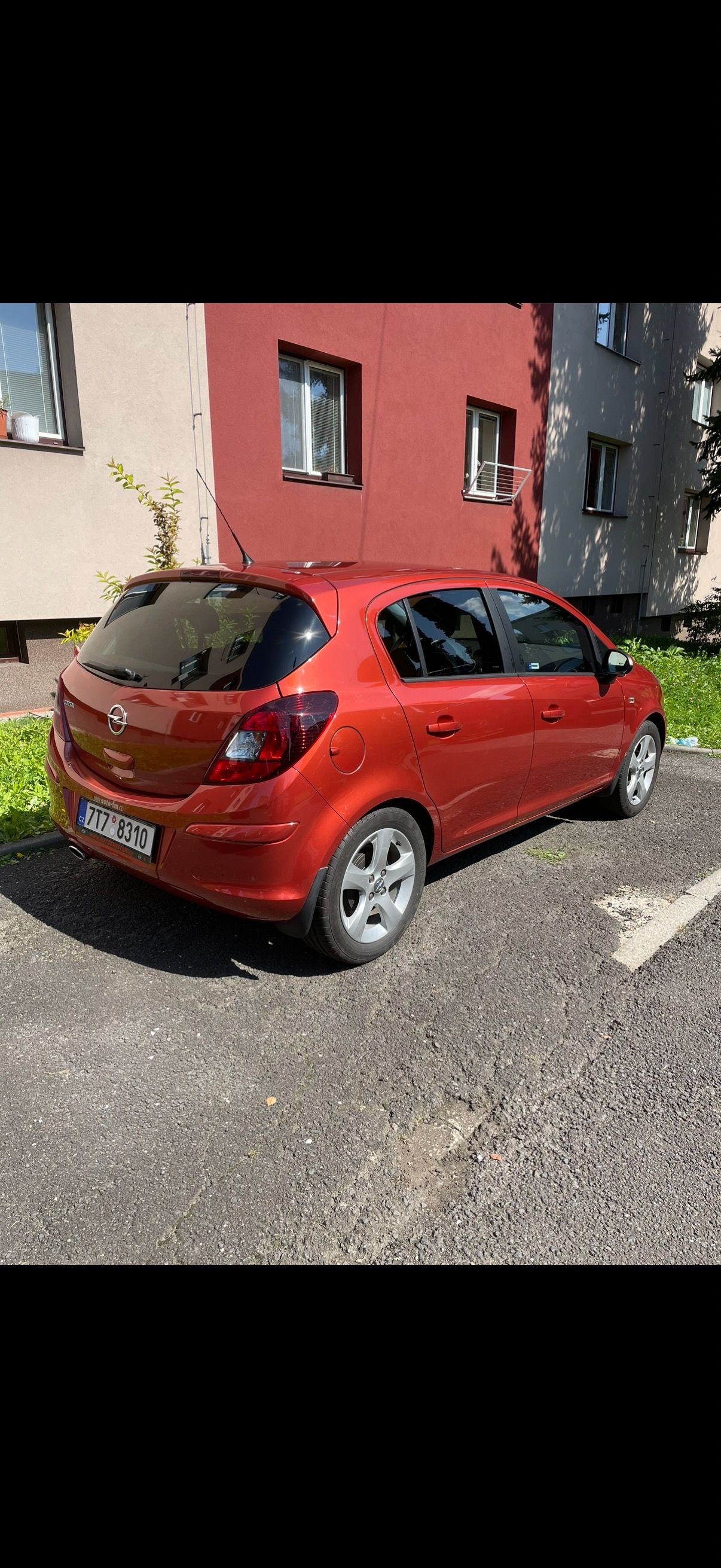 Opel Corsa, Opel Corsa 1.4 Automat - fotka 2